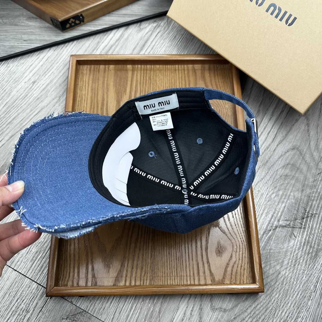 Miu Miu Baseball Cap - EUR FASHION