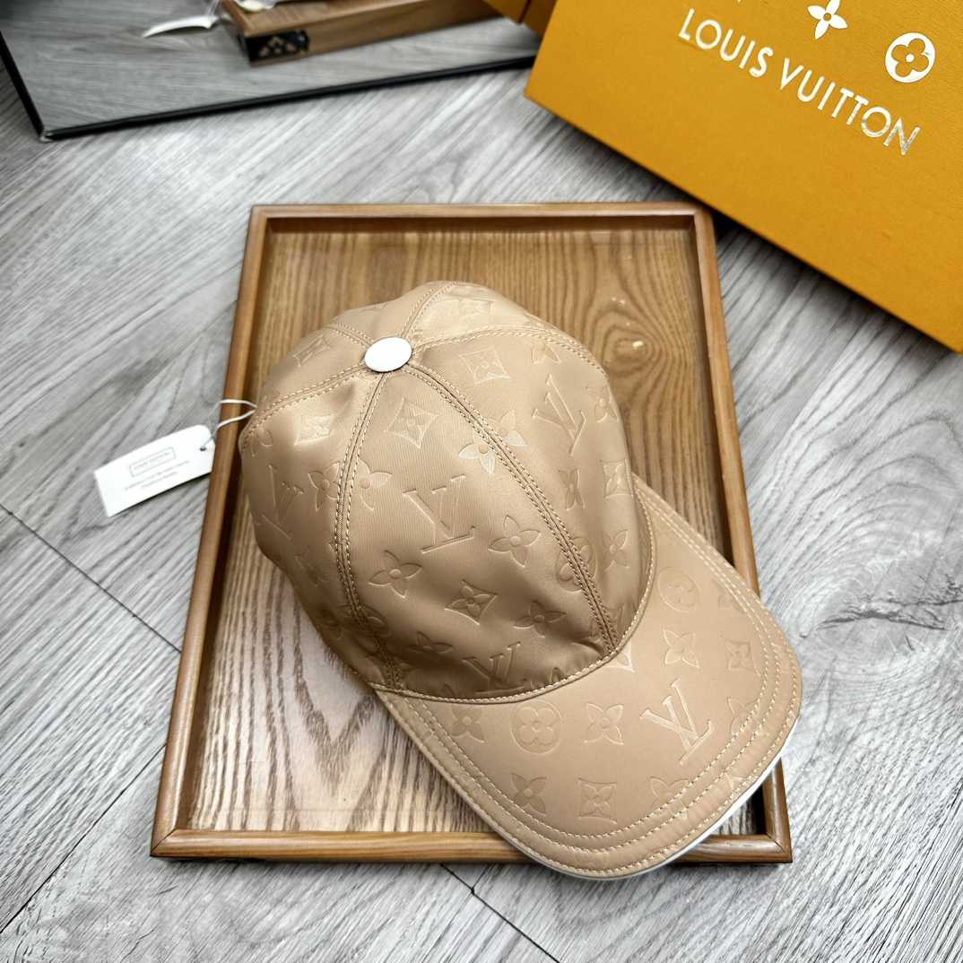 Louis Vuitton Monoragm Cap - EUR FASHION