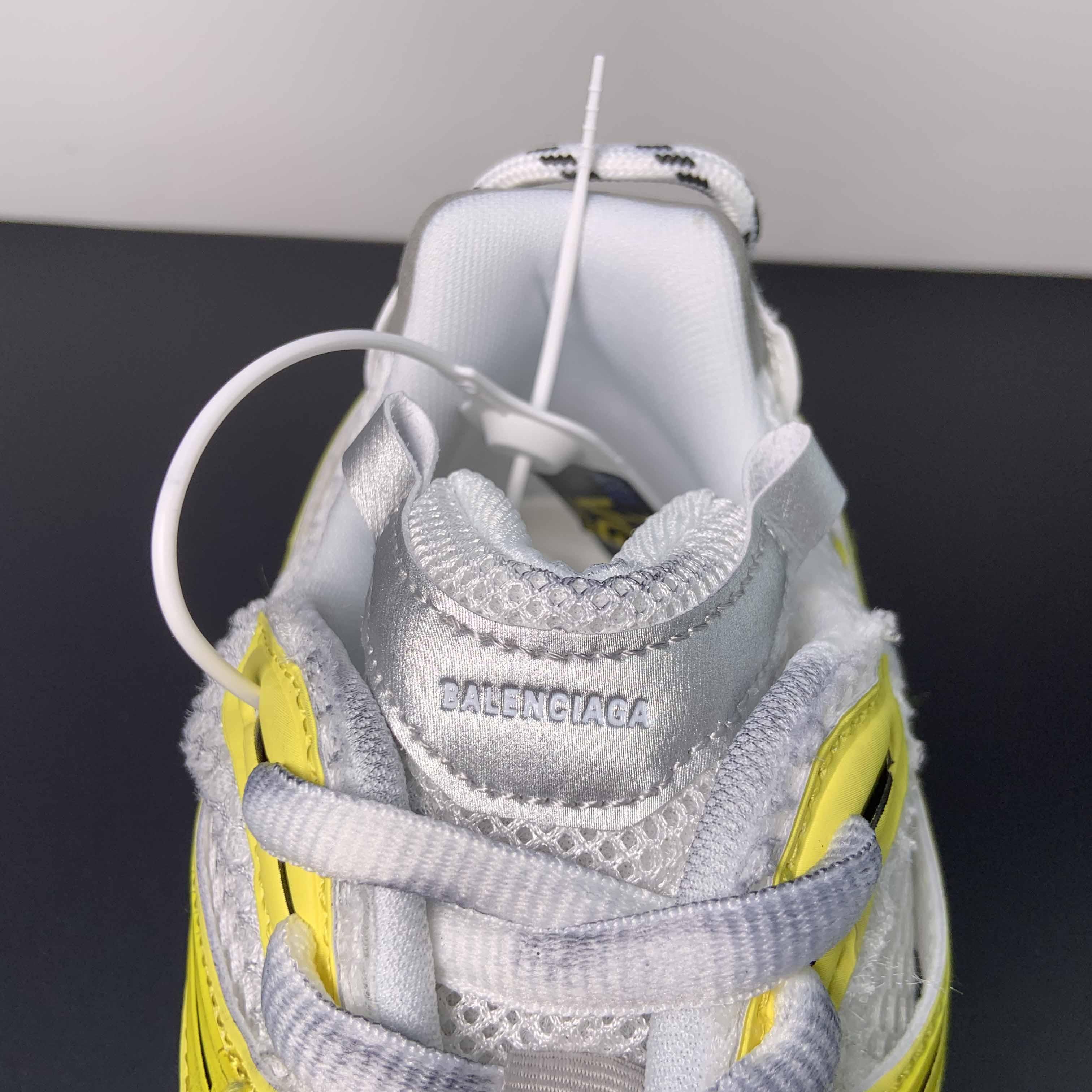 Balenciaga Runner 2.0 Sneaker - EUR FASHION