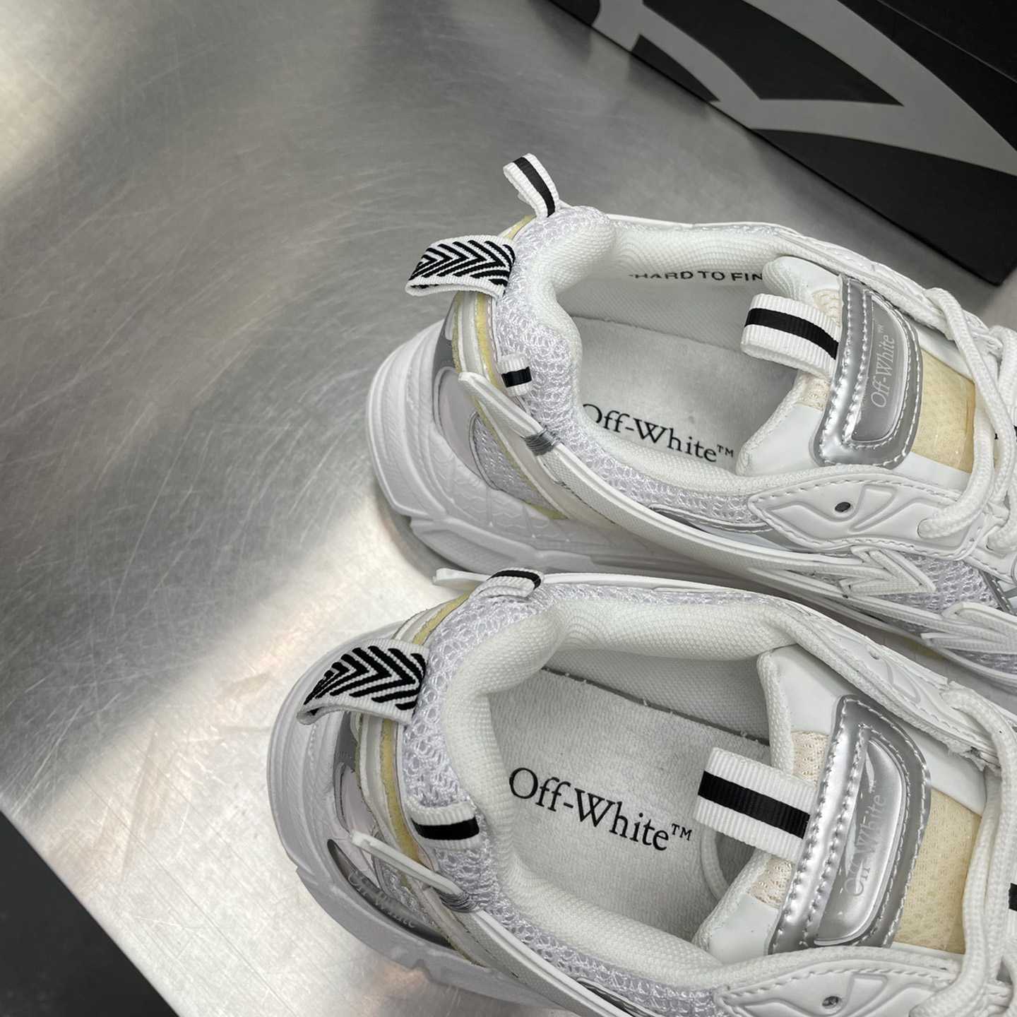 Off-White c/oVrgil Abloh™ Sneakers - EUR FASHION