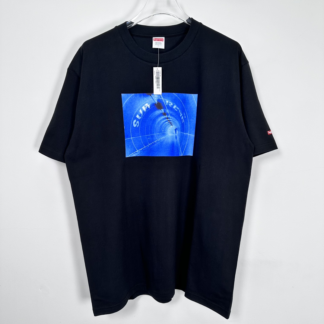 Supreme Tunnel Tee - EUR FASHION