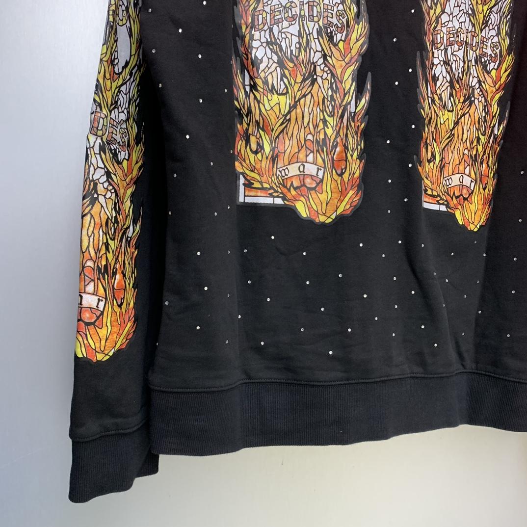 Who Decides War Flame Glass Hooded Sweatshirt - EUR FASHION