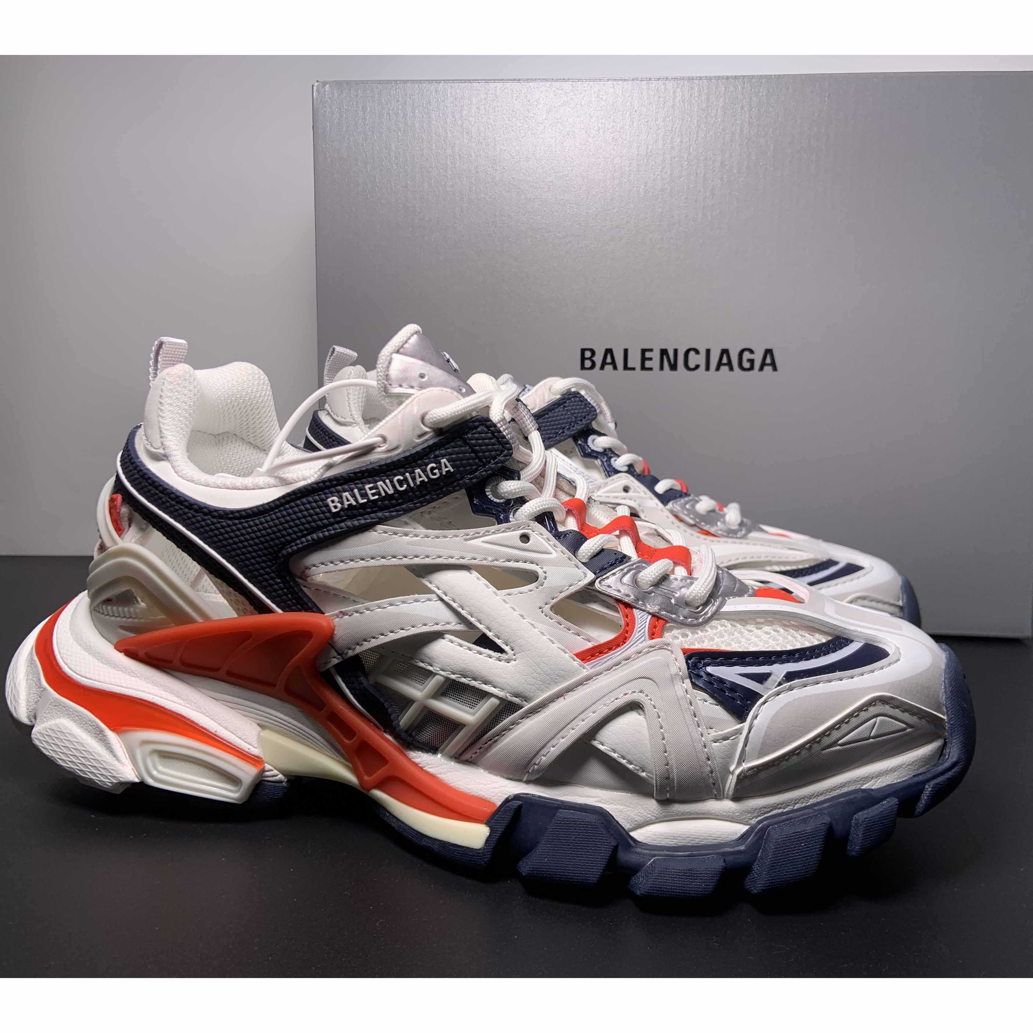 Balenciaga Track 2.0 Sneakers  - EUR FASHION