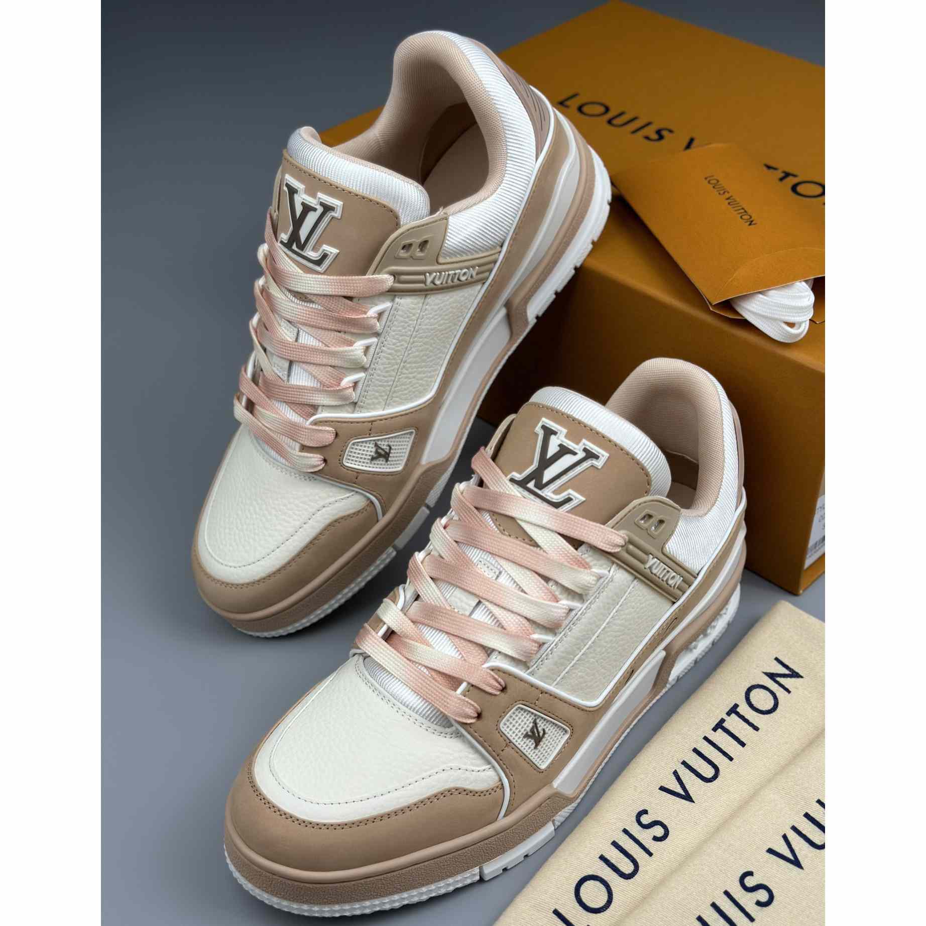 Louis Vuitton LV Trainer Sneaker      1ACX5D - EUR FASHION