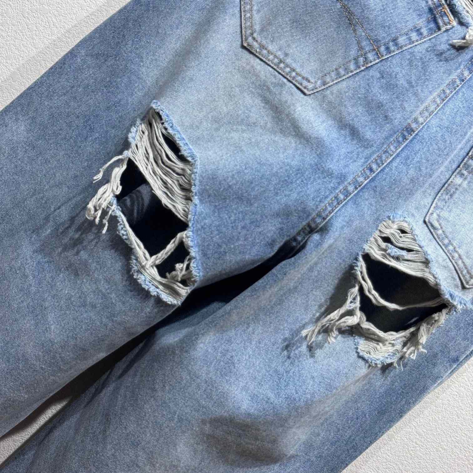 Balenciaga Jeans - EUR FASHION