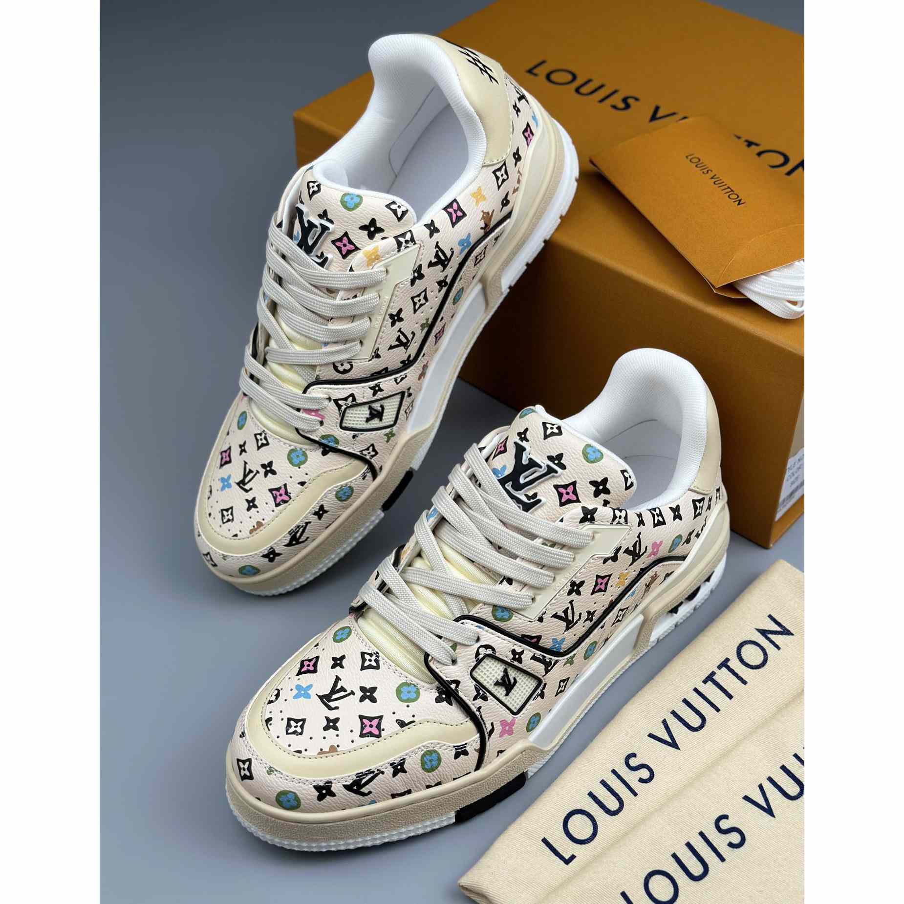 Louis Vuitton LV Trainer Sneaker      1ACXBG - EUR FASHION