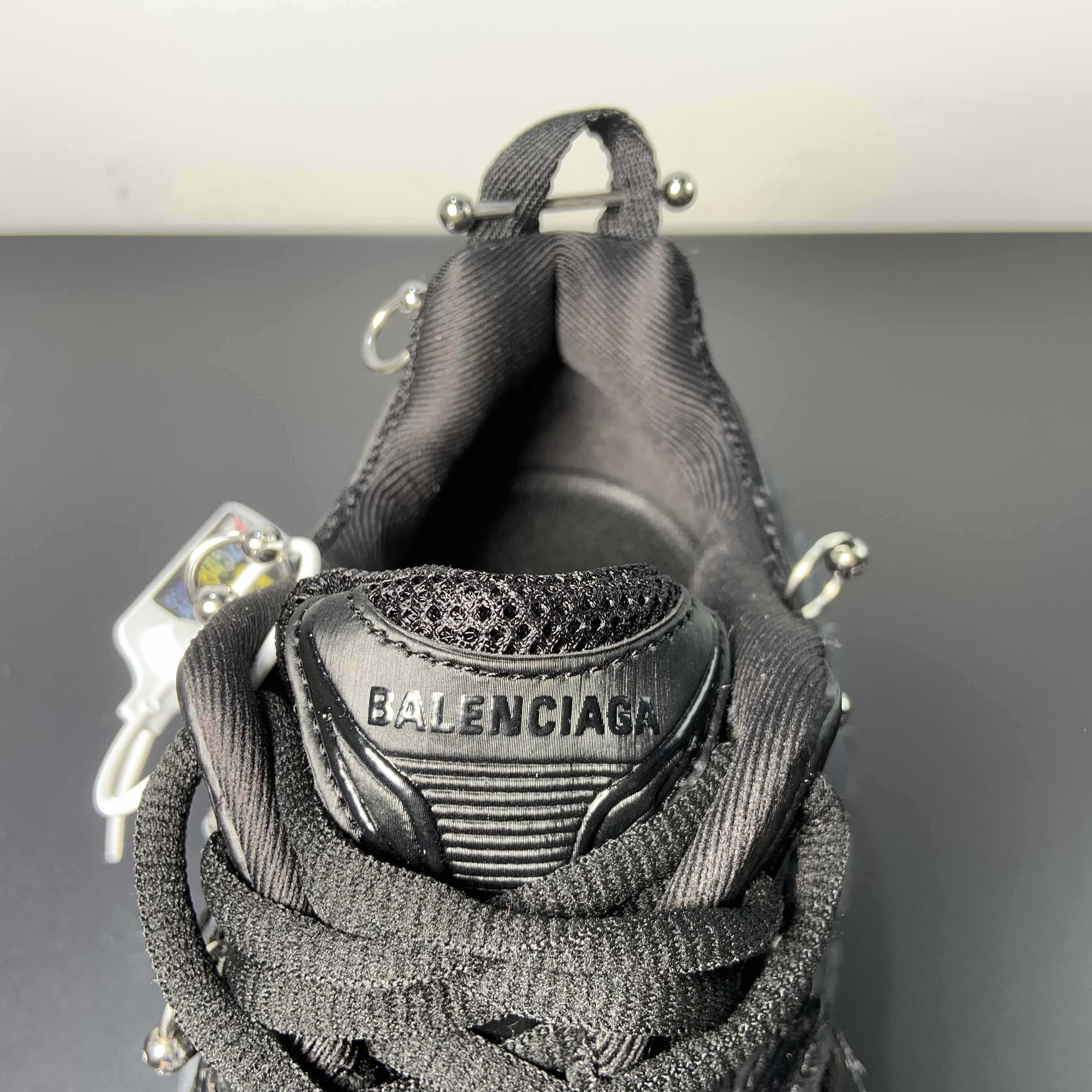 Balenciaga Bouncer Screw Sneaker With Piercings In Black - EUR FASHION