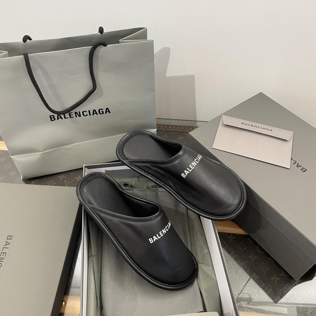 Balenciaga Logo-print Leather Slippers - EUR FASHION