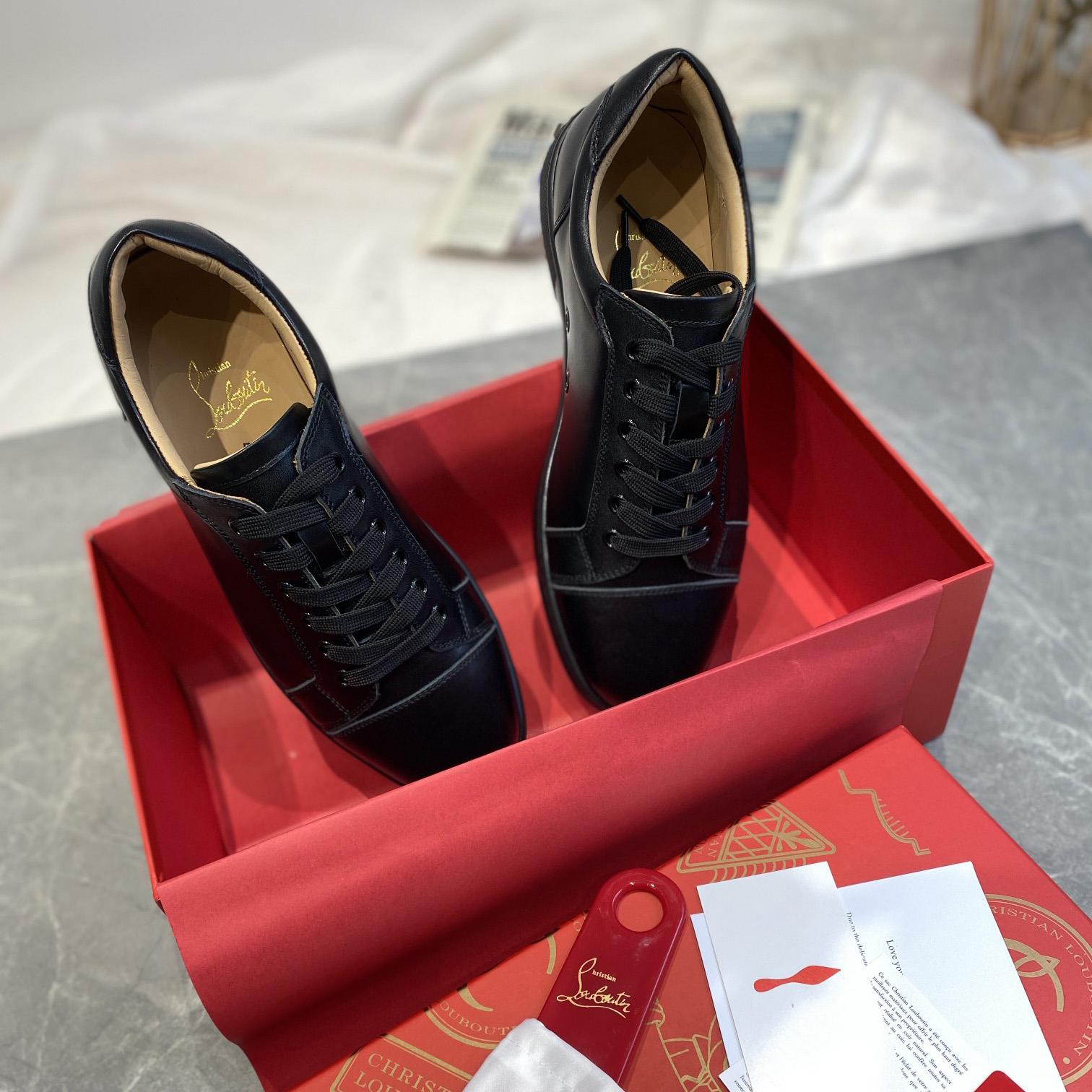 Christian Louboutin Sneakers - EUR FASHION