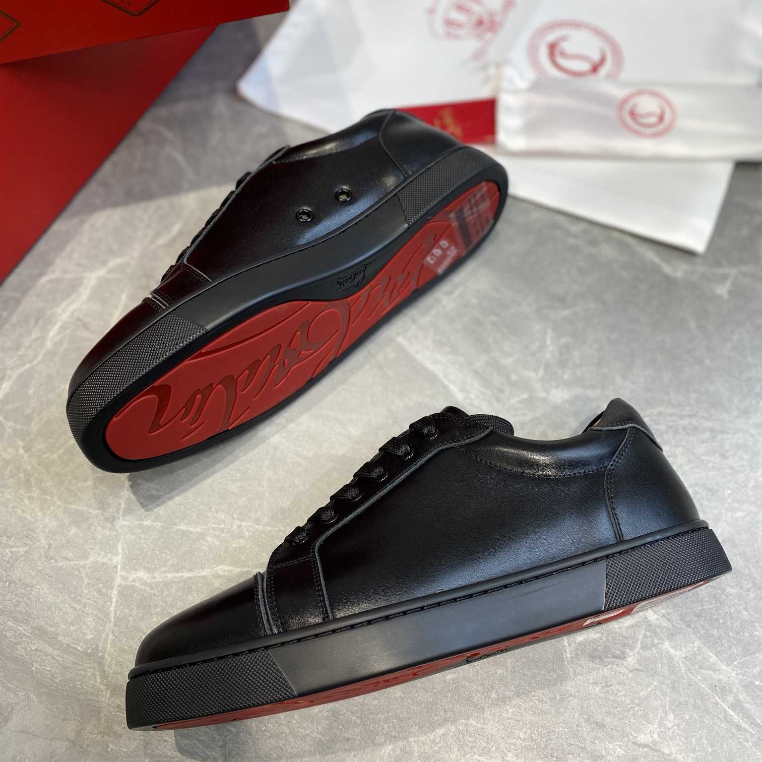 Christian Louboutin Sneakers - EUR FASHION