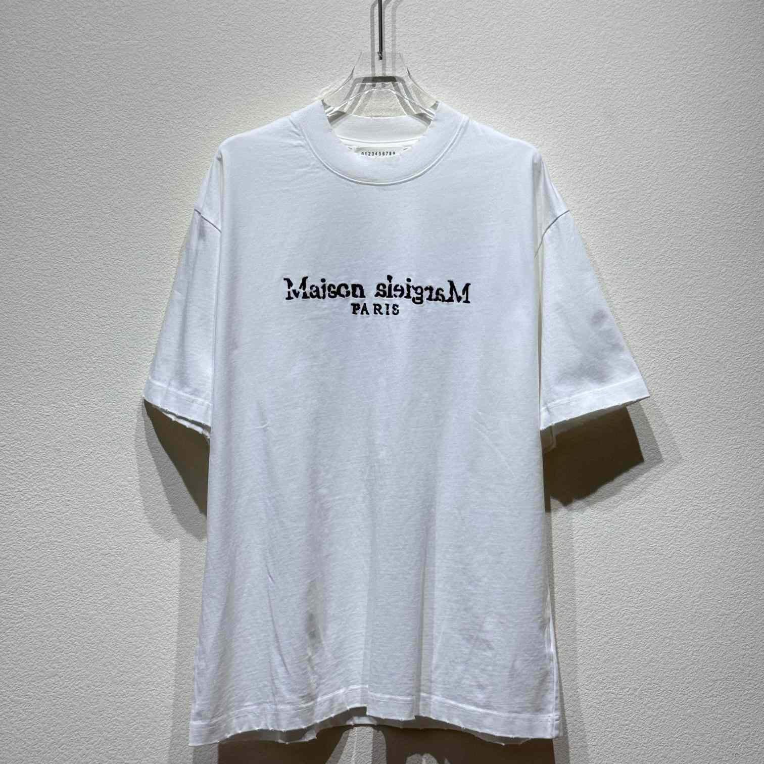 Maison Margiela Logo T-Shirt  - EUR FASHION