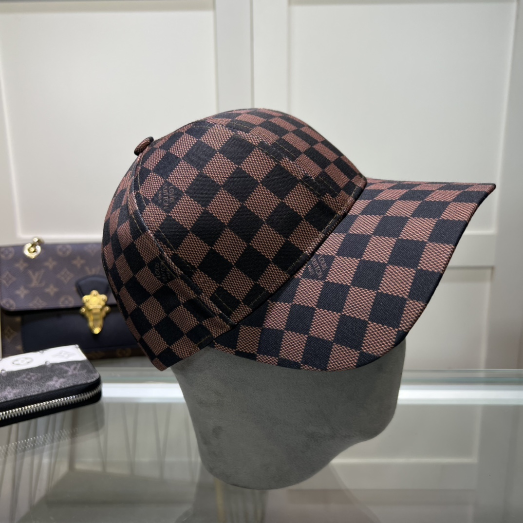 Louis Vuitton Cap - EUR FASHION