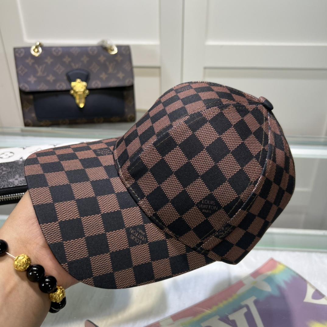 Louis Vuitton Cap - EUR FASHION