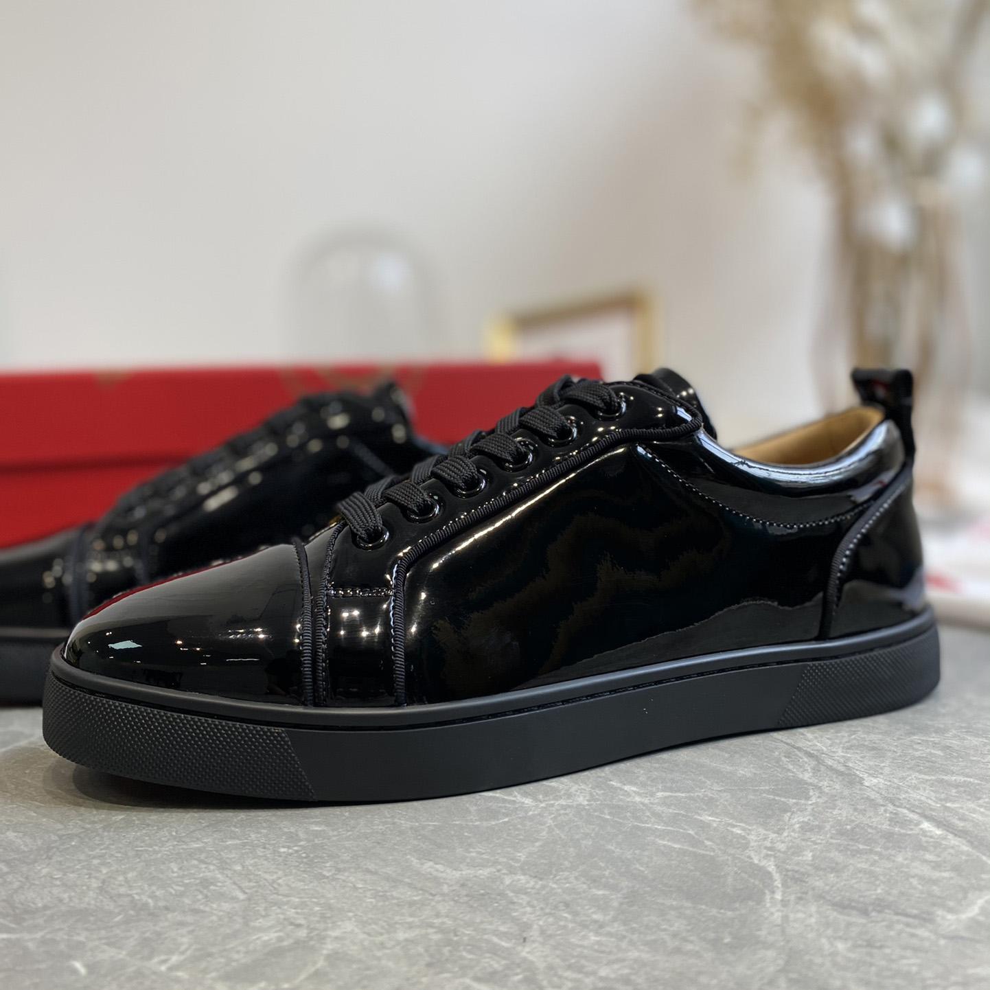 Christian Louboutin Sneakers - EUR FASHION