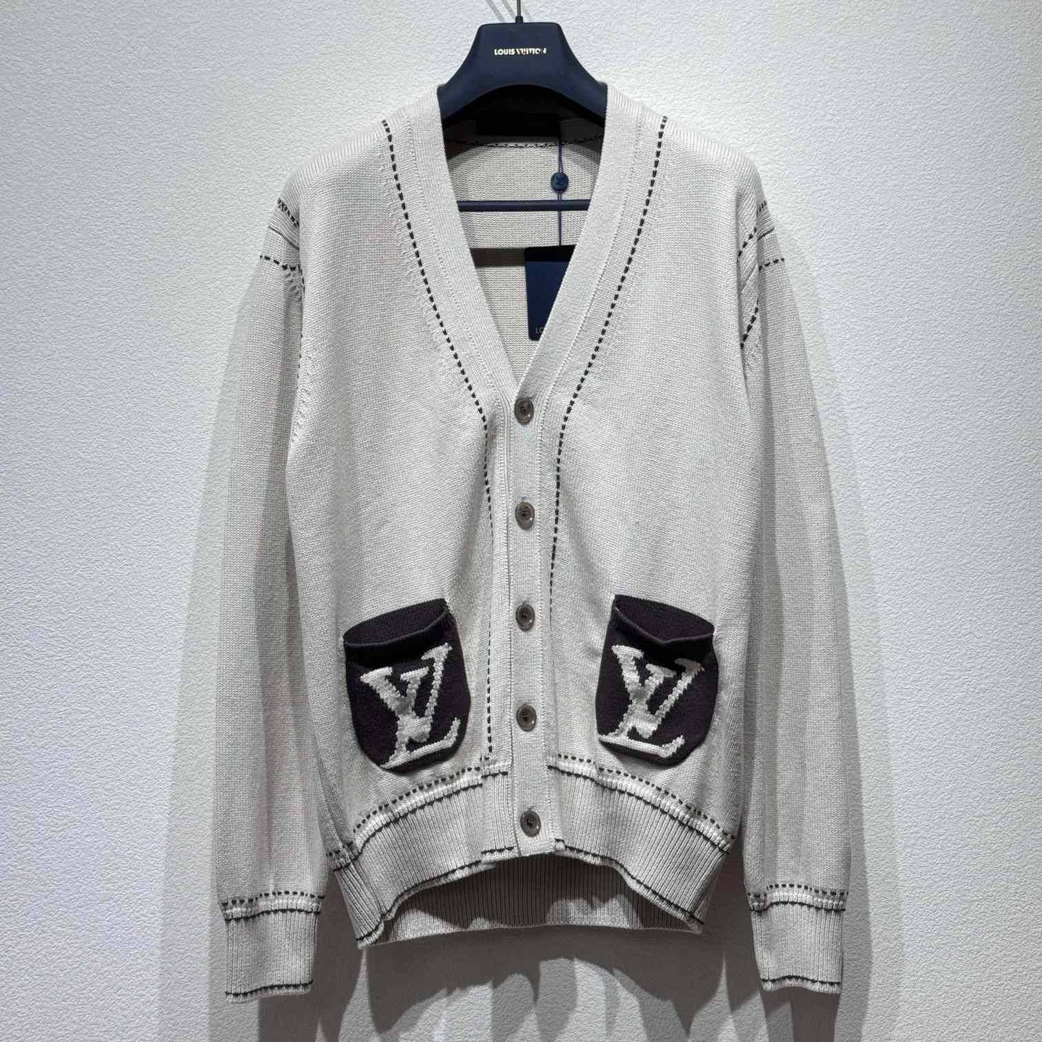 Louis Vuitton Cardigan - EUR FASHION