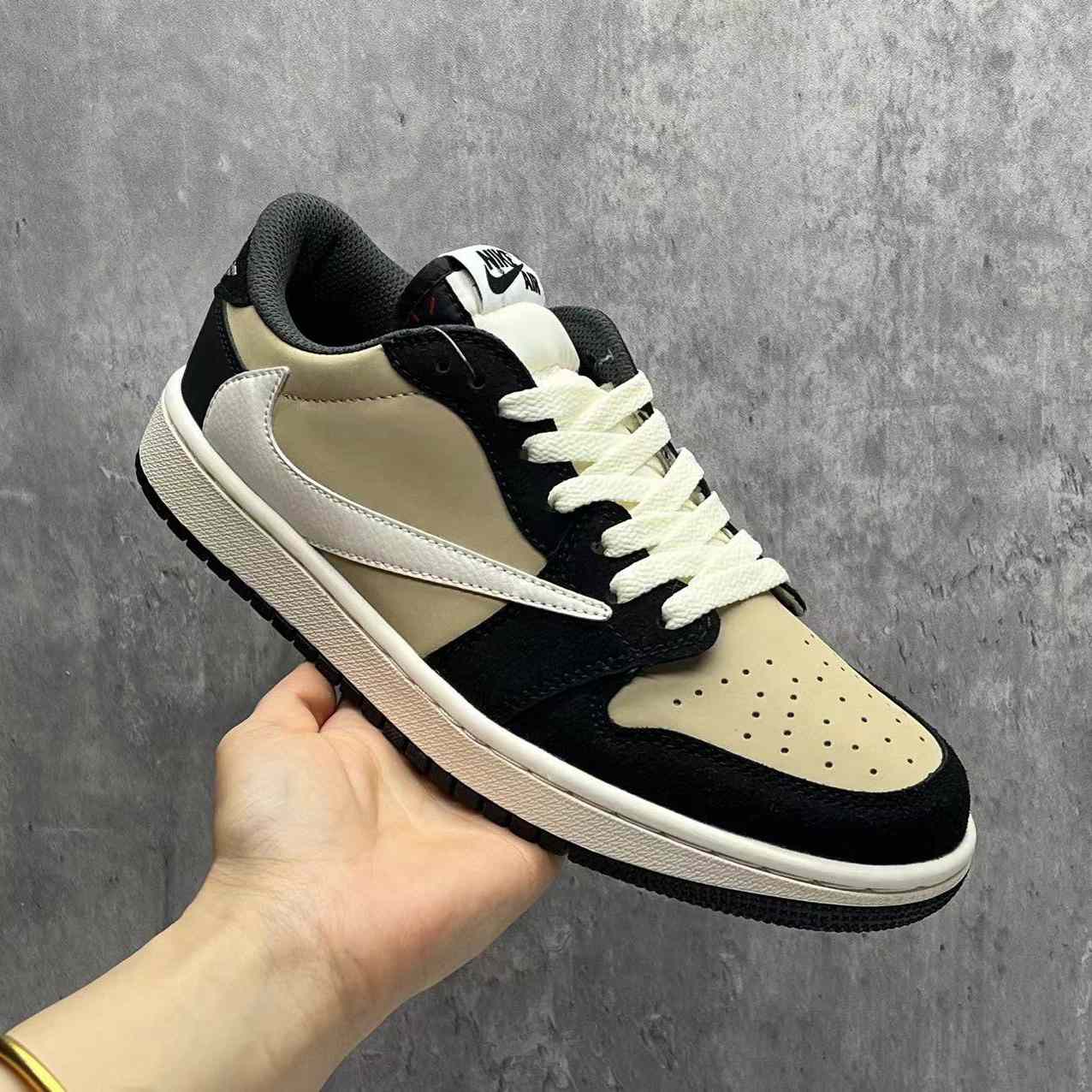 ​Travis Scott X Jordan 1 Low Sneaker   DM7866-201 - EUR FASHION