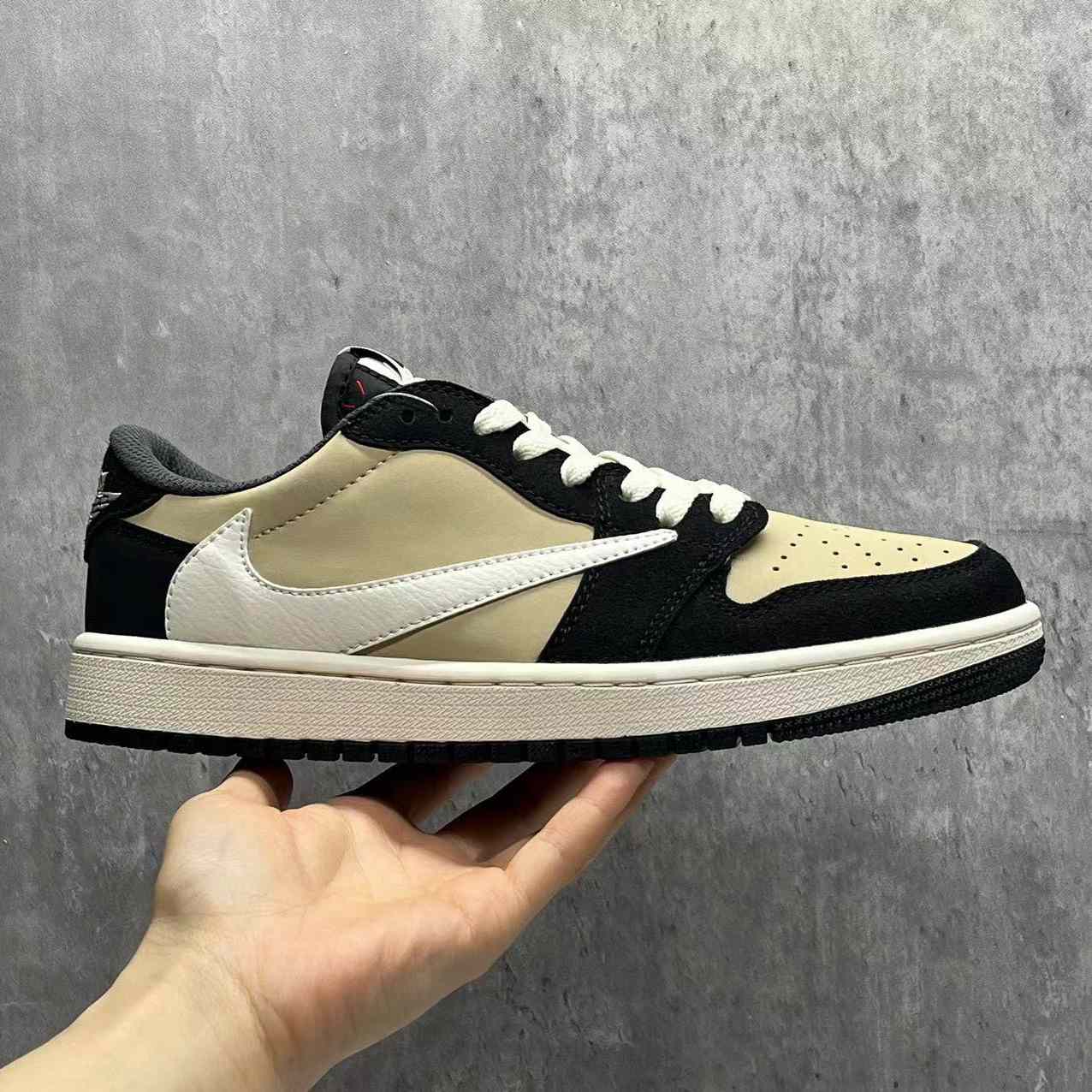 ​Travis Scott X Jordan 1 Low Sneaker   DM7866-201 - EUR FASHION