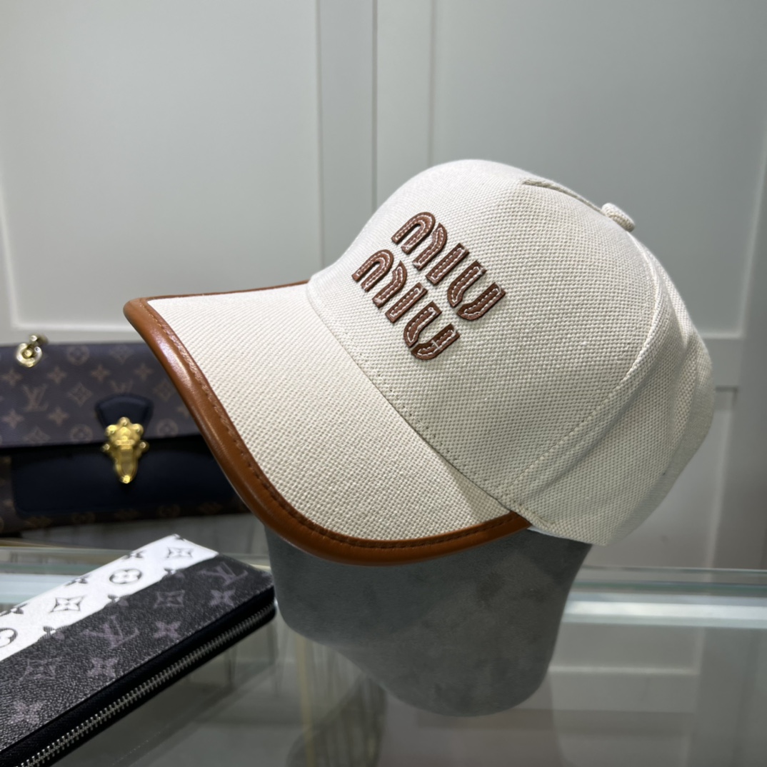 Miu Miu Baseball Cap - EUR FASHION