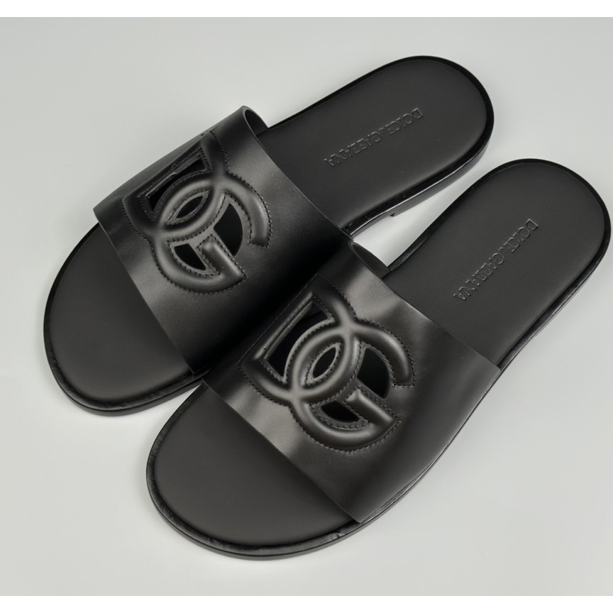 Dolce & Gabbana Calfskin sliders - EUR FASHION