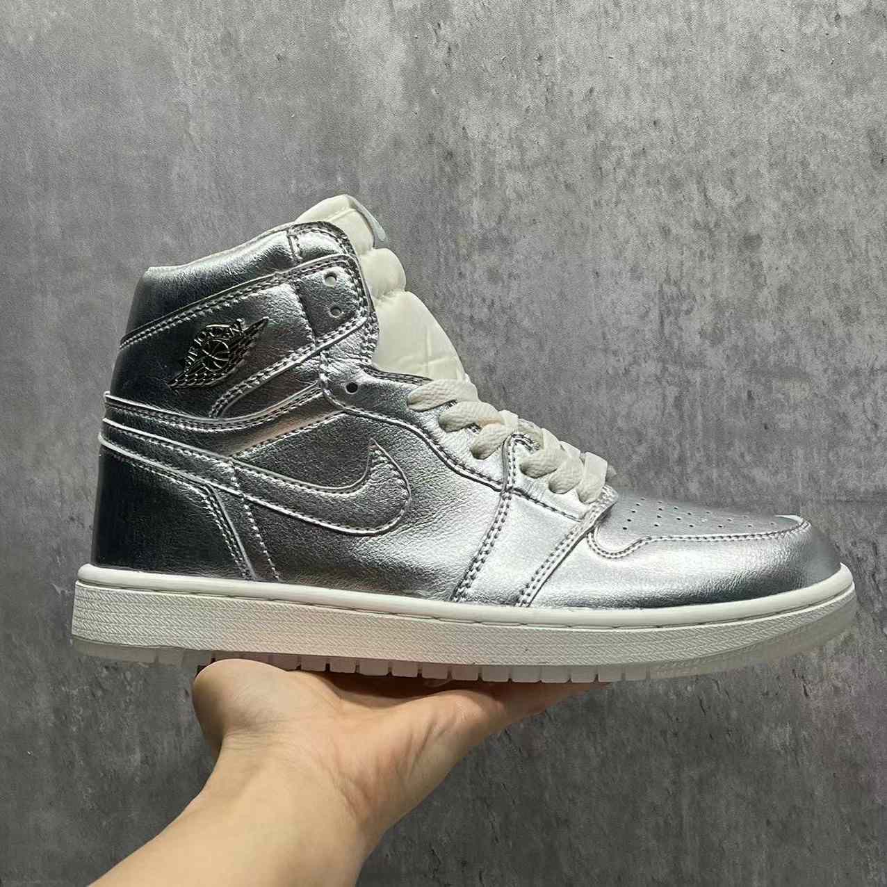 Jordan1 High OG“Chrome” Sneaker    FN7249-001 - EUR FASHION