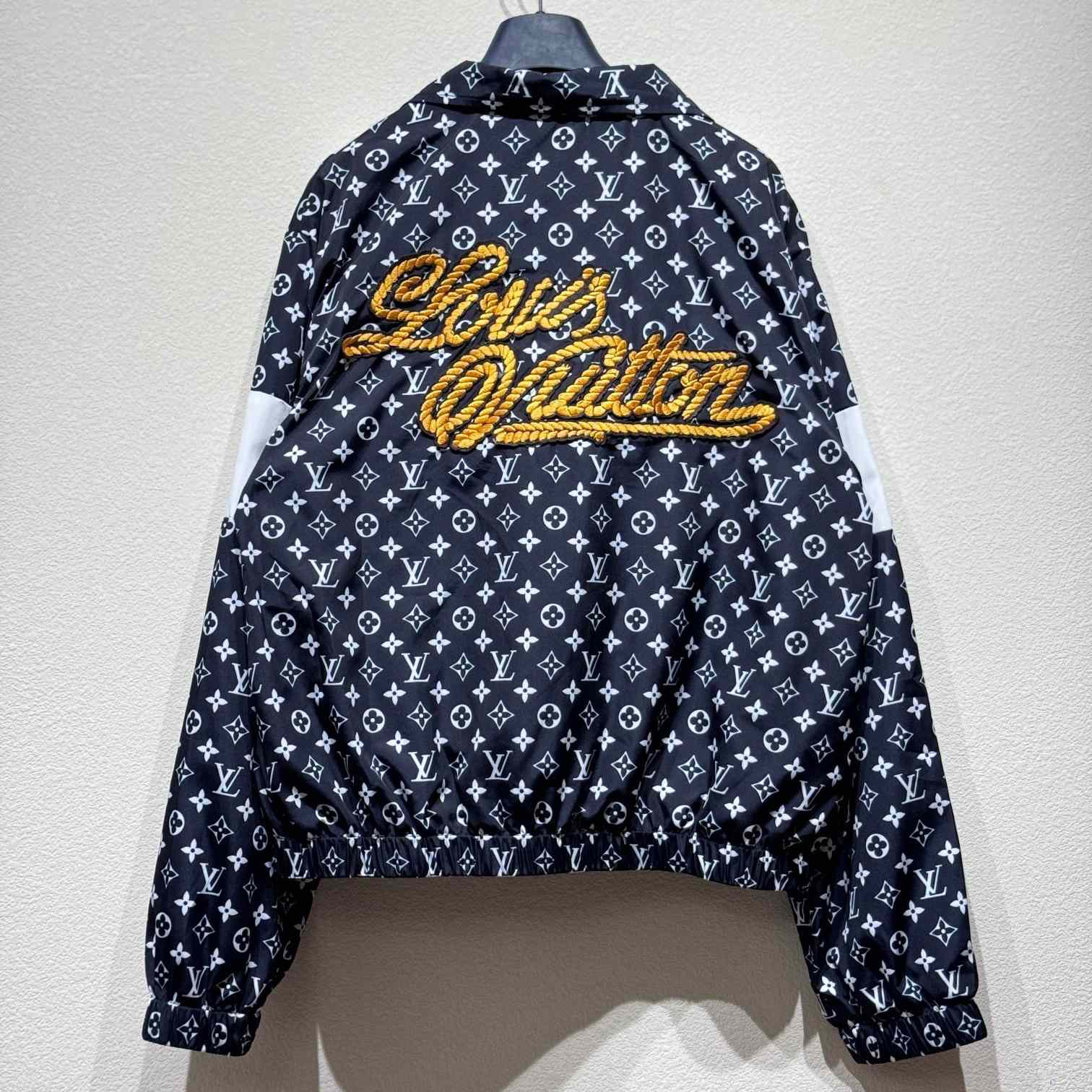 Louis Vuitton Monogram Printed Technical Track Top  1AFWJI - EUR FASHION