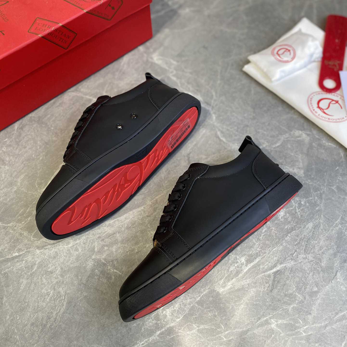 Christian Louboutin Sneakers - EUR FASHION