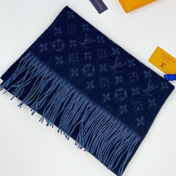 Louis Vuitton LV Essential Scarf - EUR FASHION