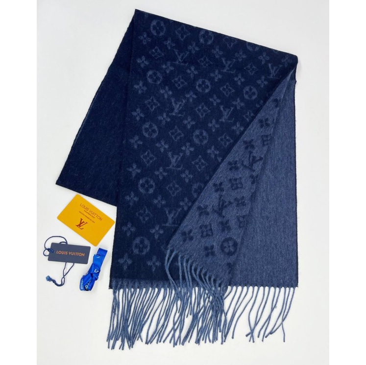 Louis Vuitton LV Essential Scarf - EUR FASHION