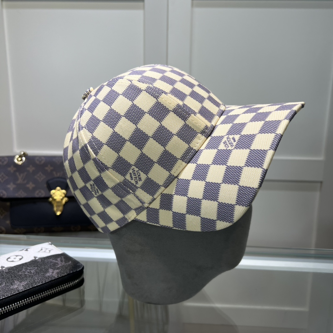 Louis Vuitton Cap - EUR FASHION