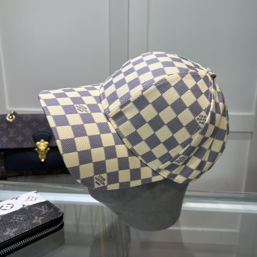 Louis Vuitton Cap - EUR FASHION