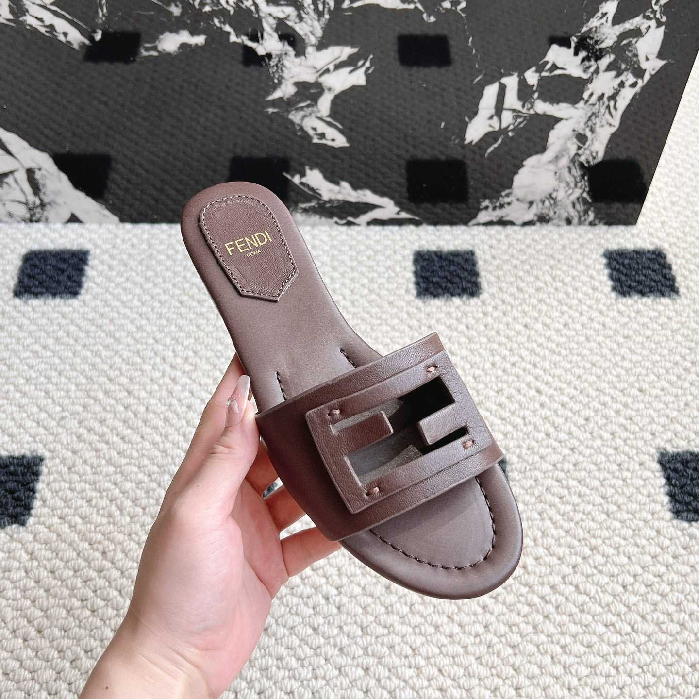 Fendi Baguette Brown Leather Slides - EUR FASHION