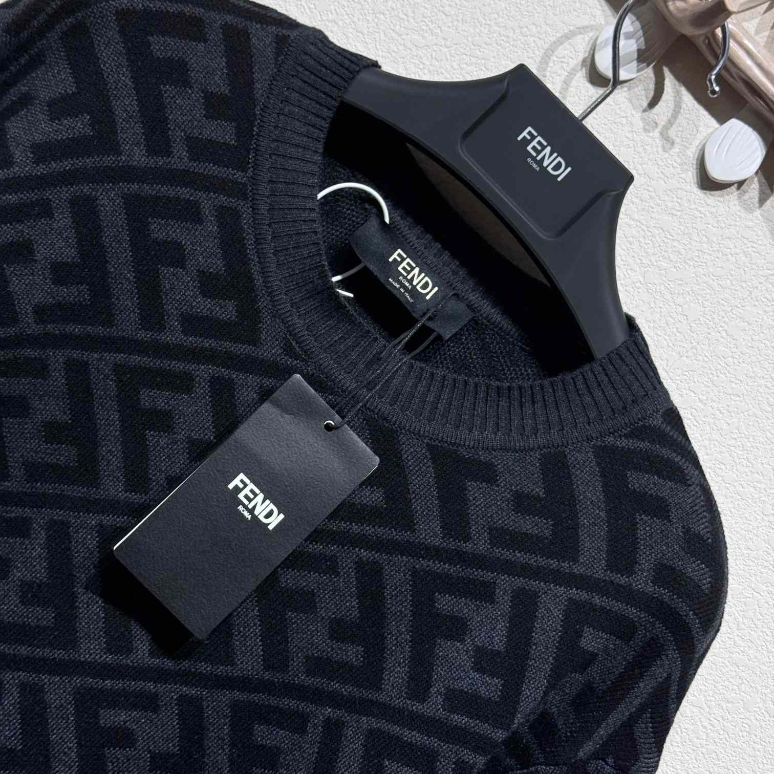 Fendi Black Wool Pullover - EUR FASHION