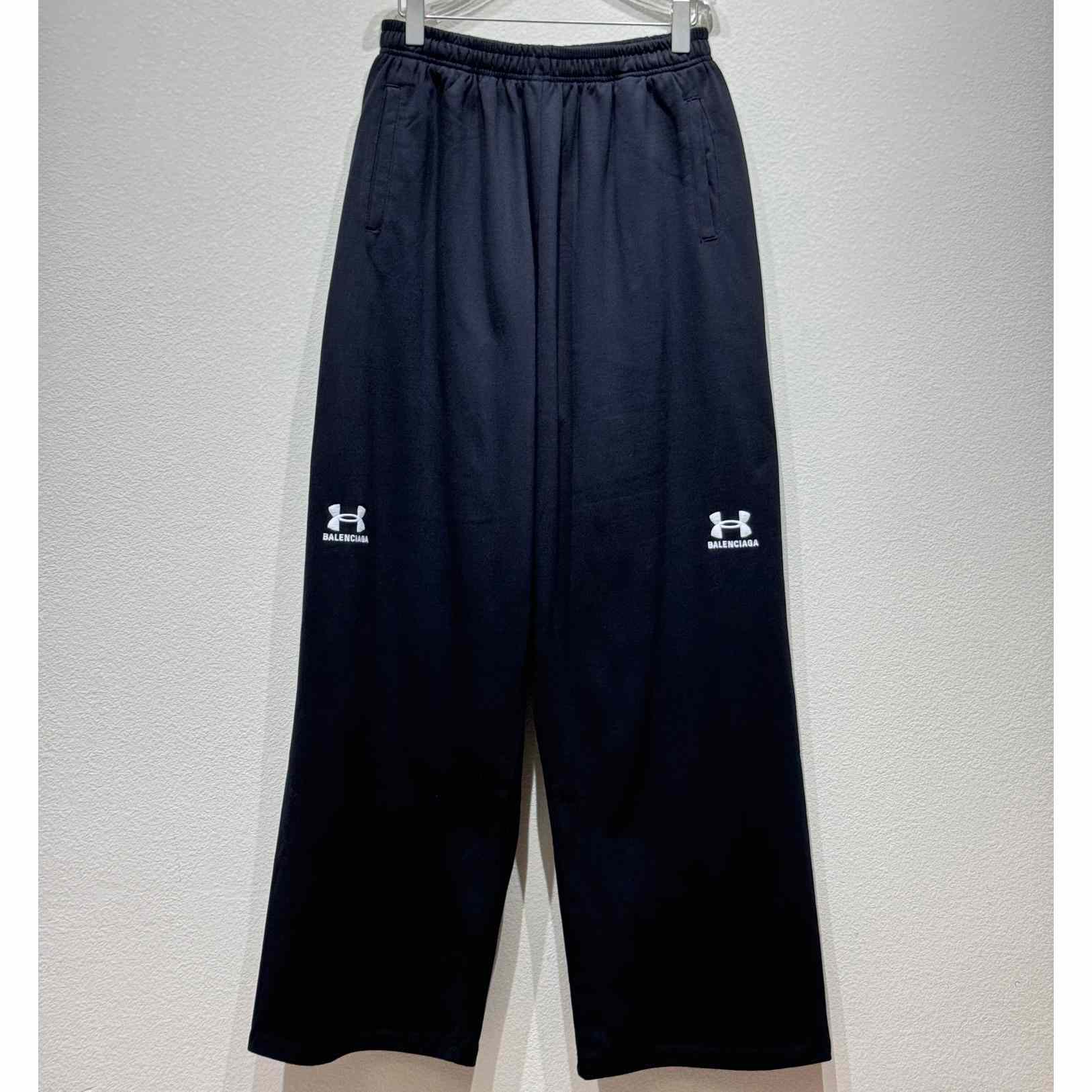 Balenciaga x Under Armour Baggy Sweatpants - EUR FASHION