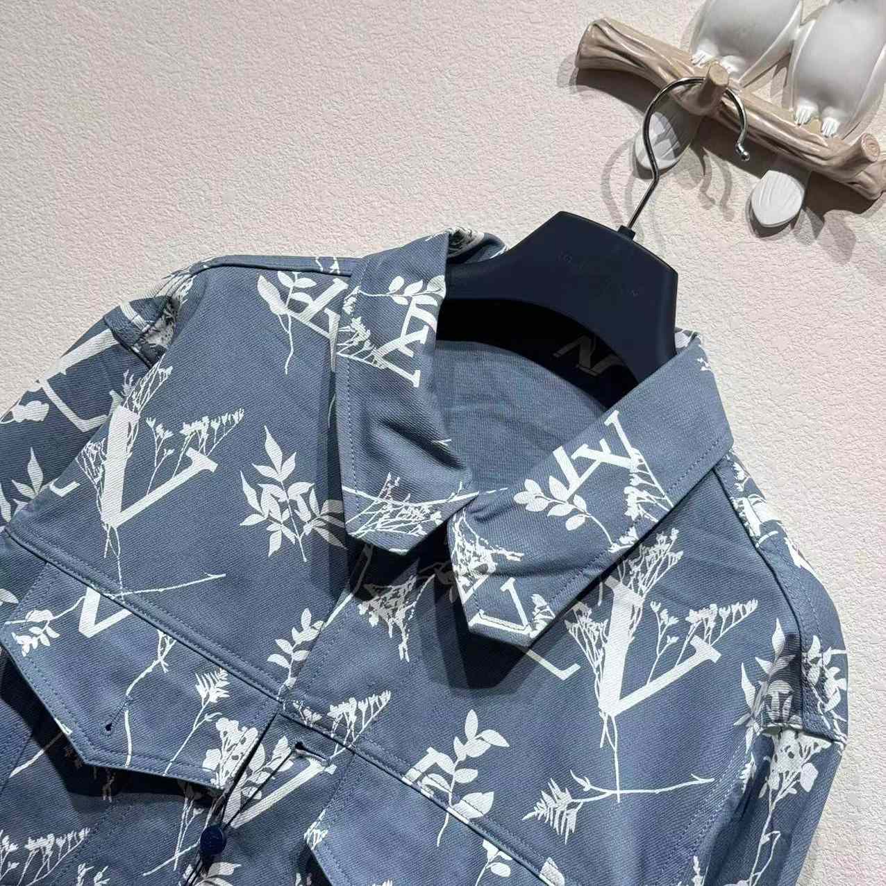 Louis Vuitton DNA Leaf Denim Jacket   1AA5I7 - EUR FASHION