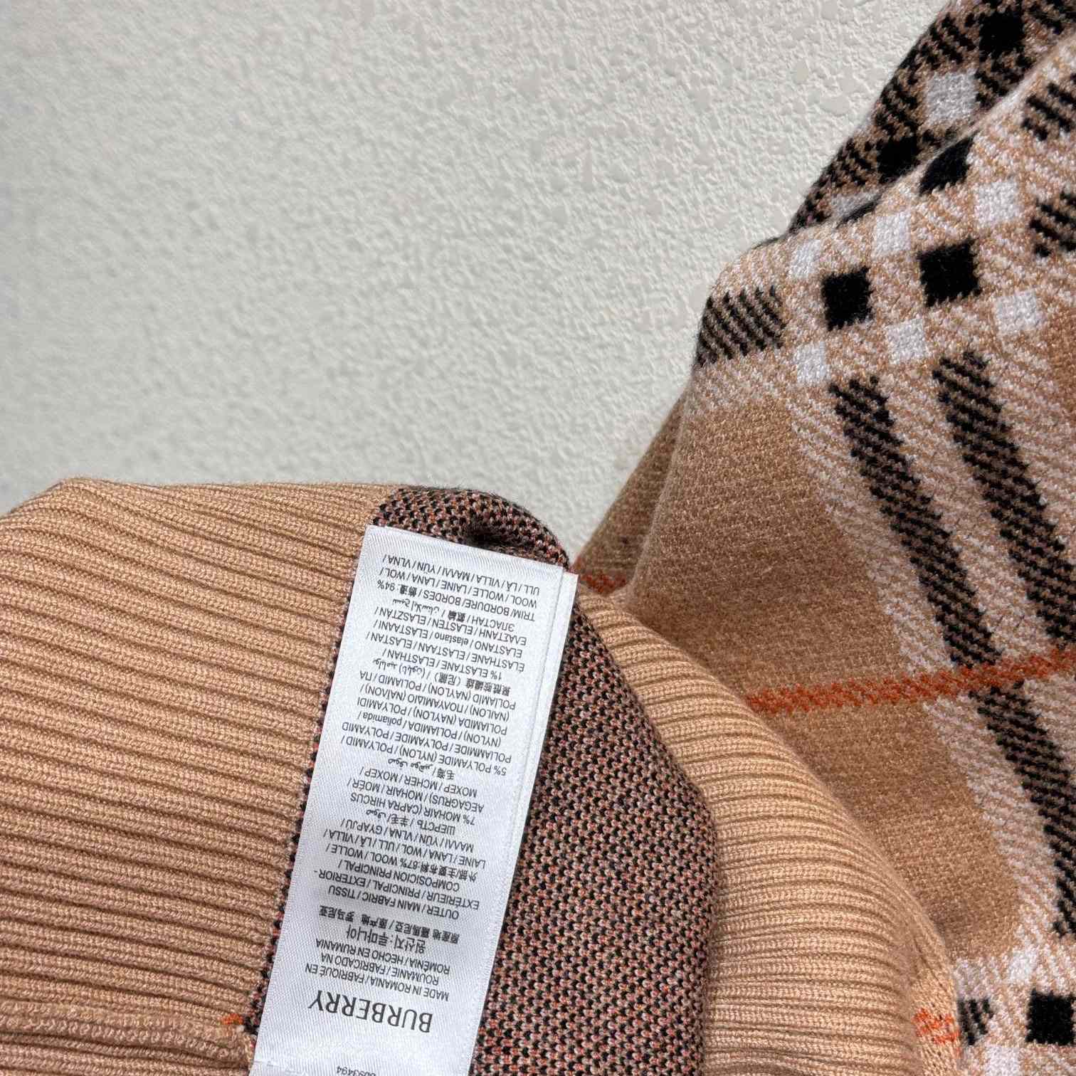 Burberry Check Wool Mohair Blend Cardigan   - EUR FASHION