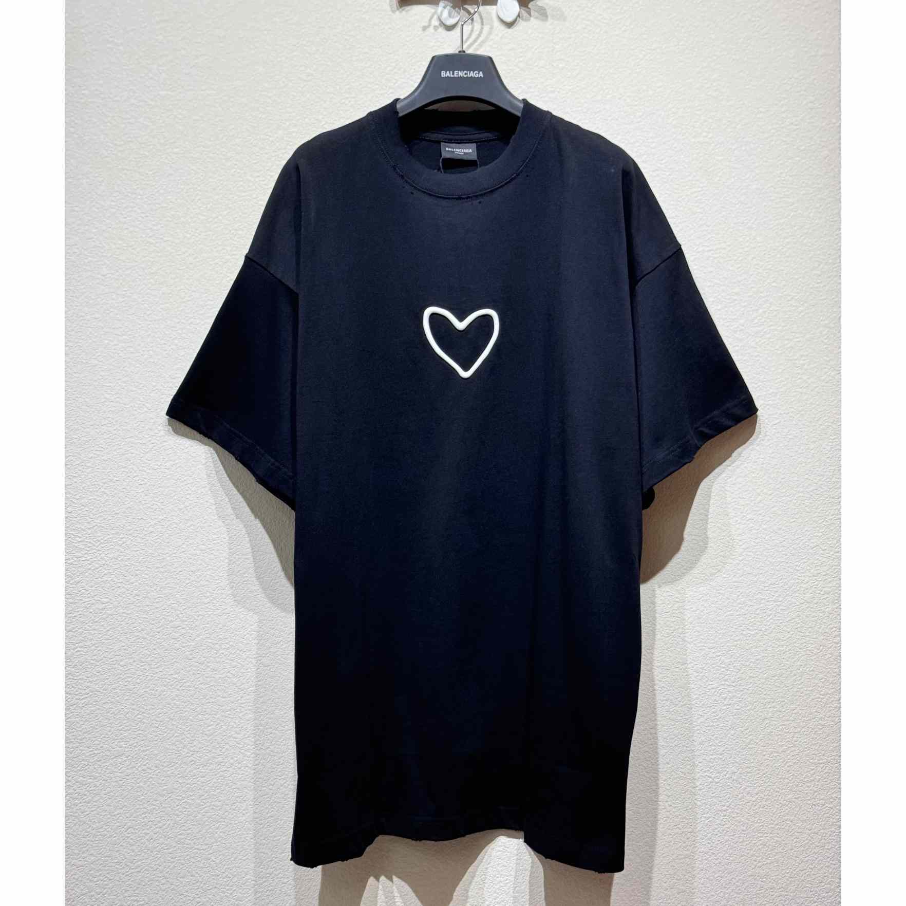 Balenciaga Heart T-Shirt  - EUR FASHION