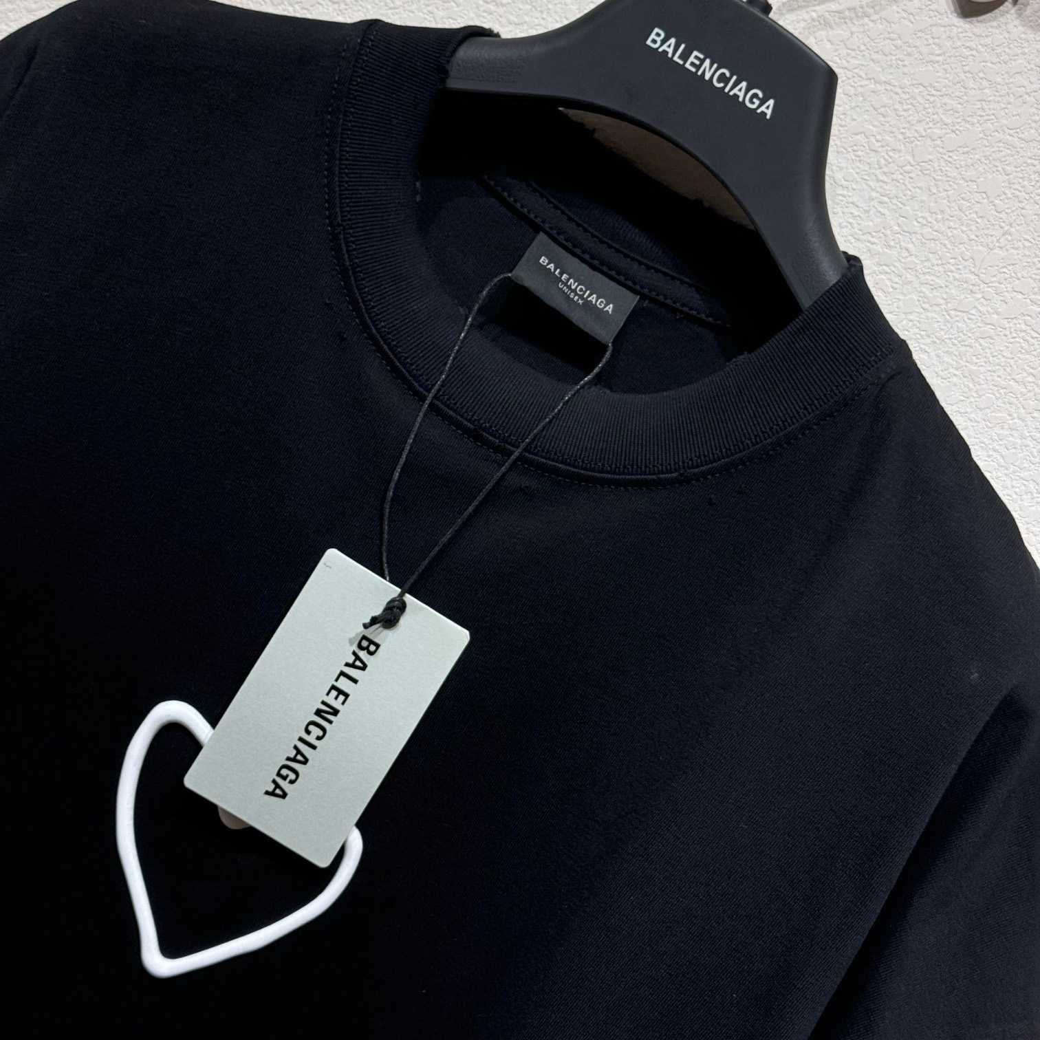 Balenciaga Heart T-Shirt  - EUR FASHION