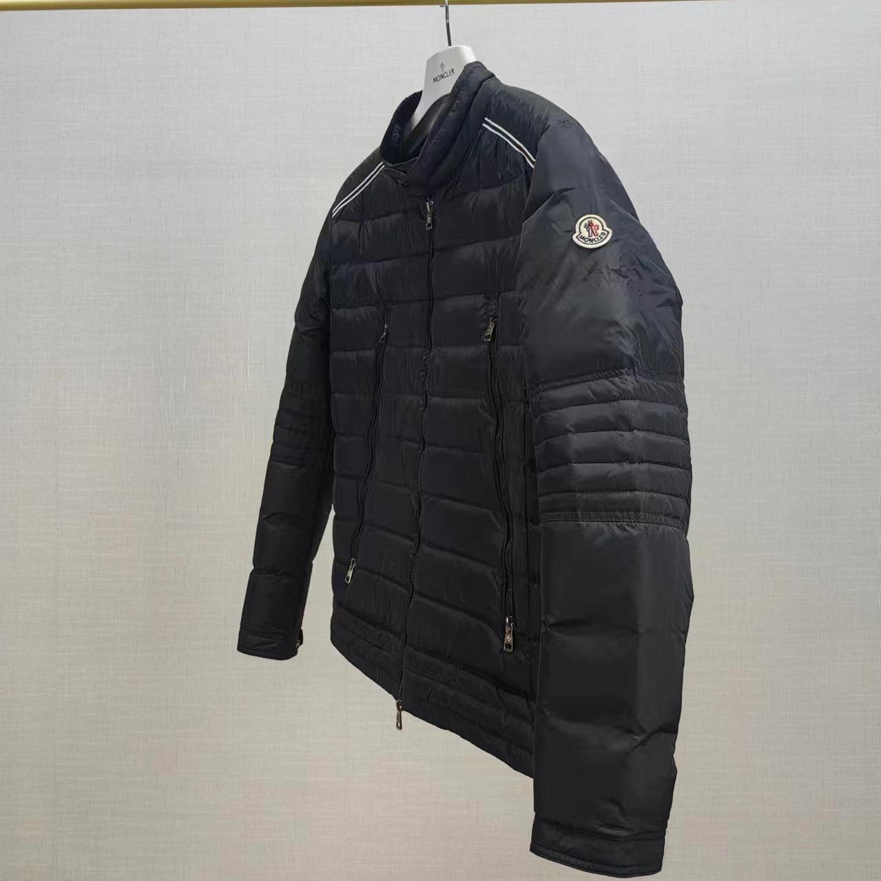 Moncler Perial Short Down Jacket  - EUR FASHION