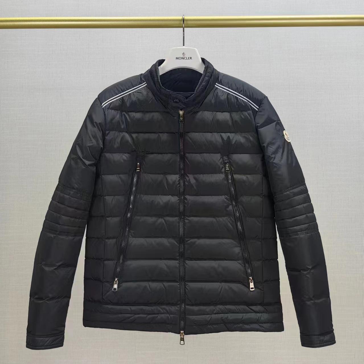 Moncler Perial Short Down Jacket  - EUR FASHION