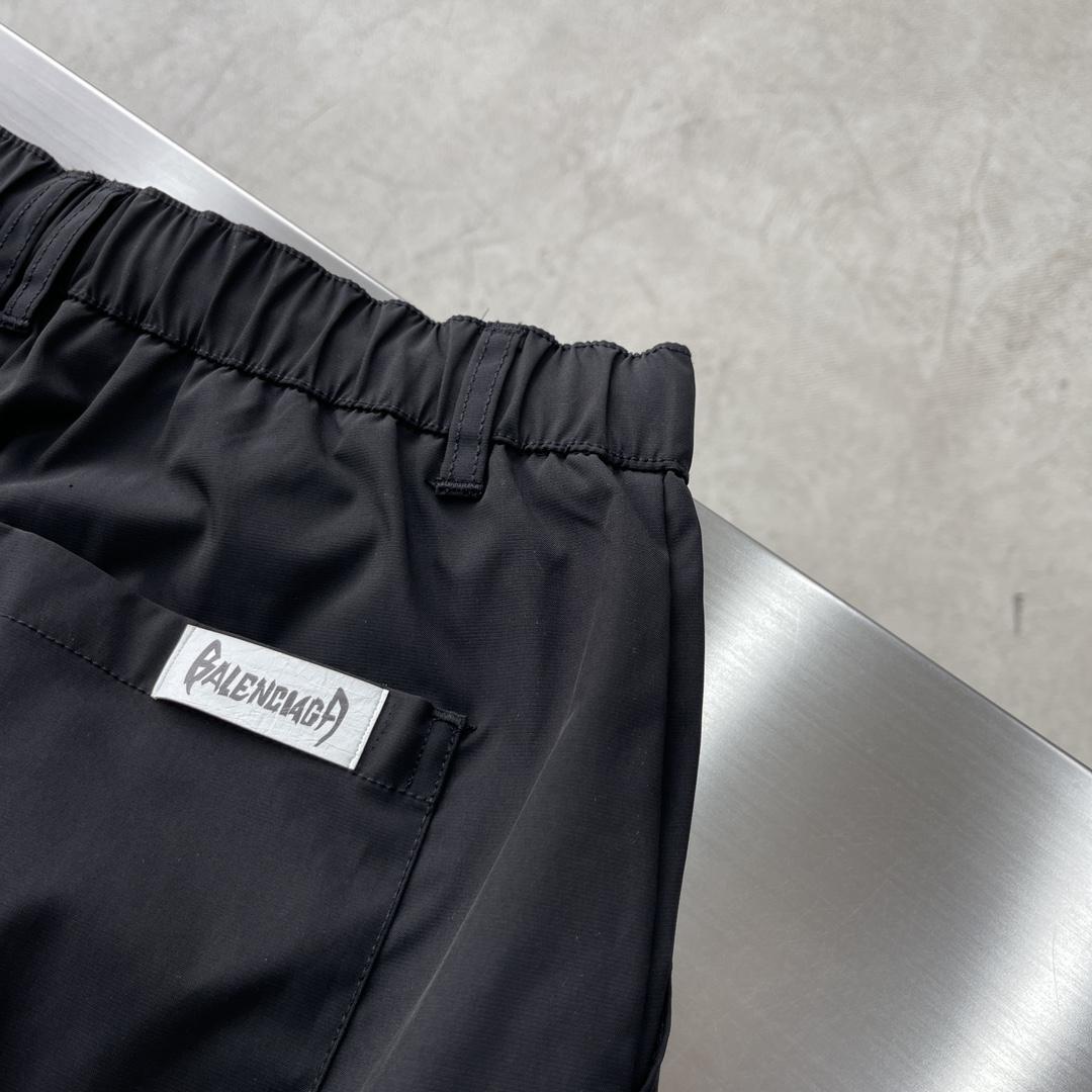 Balenciaga Technical Cargo Pants - EUR FASHION