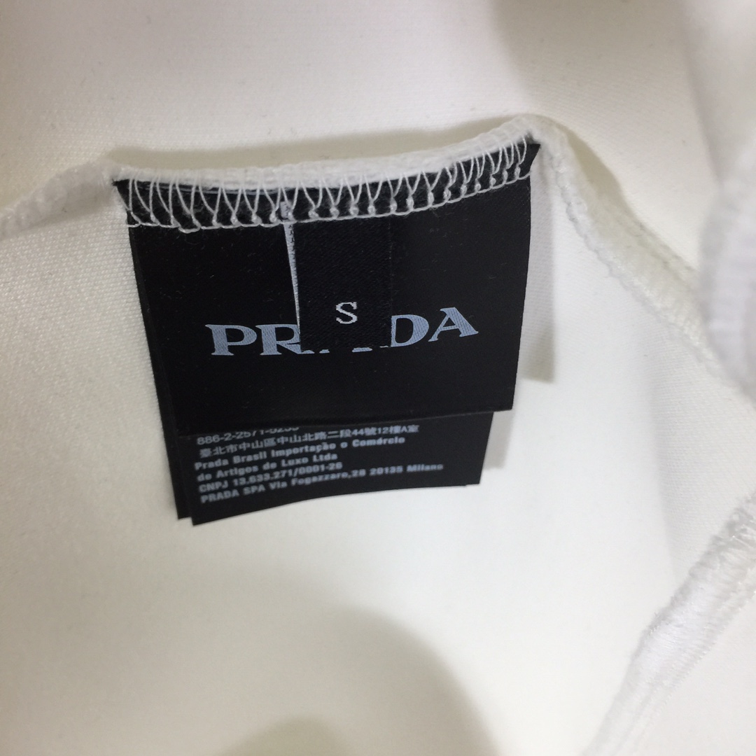 Prada Cotton Sweatshirt - EUR FASHION