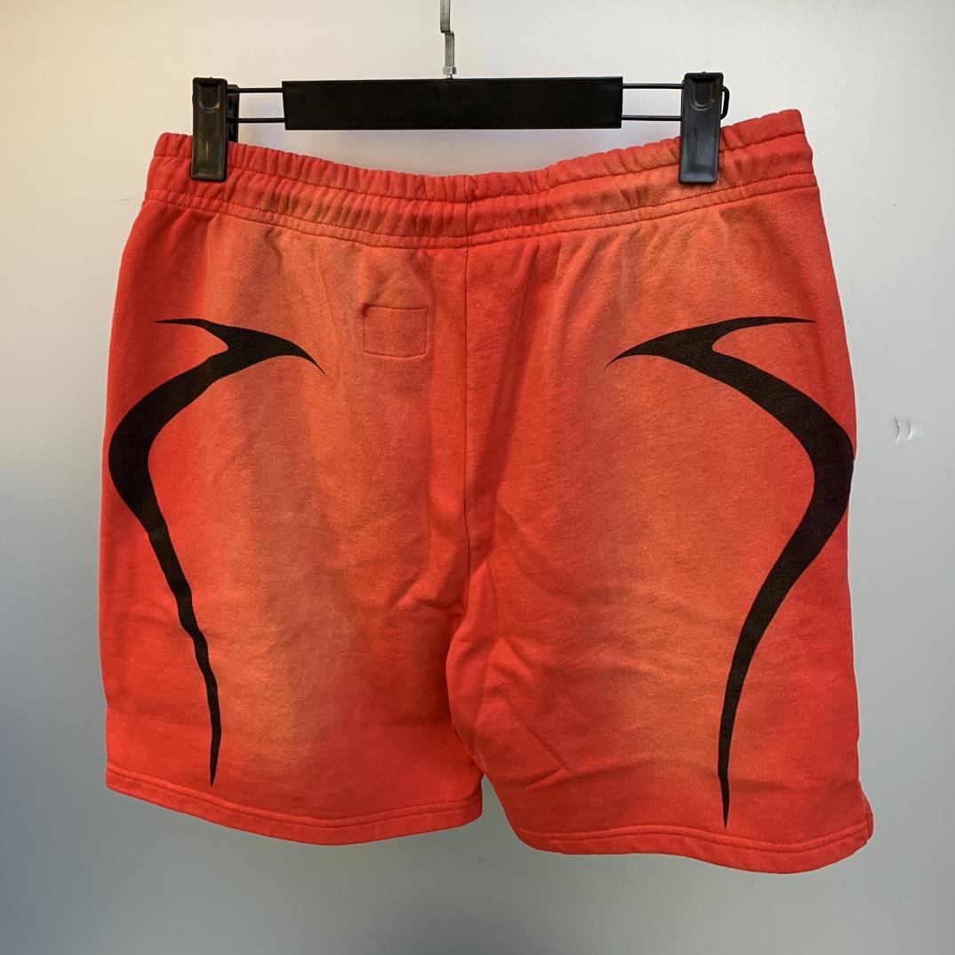 Hellstar Warm Up Shorts - EUR FASHION