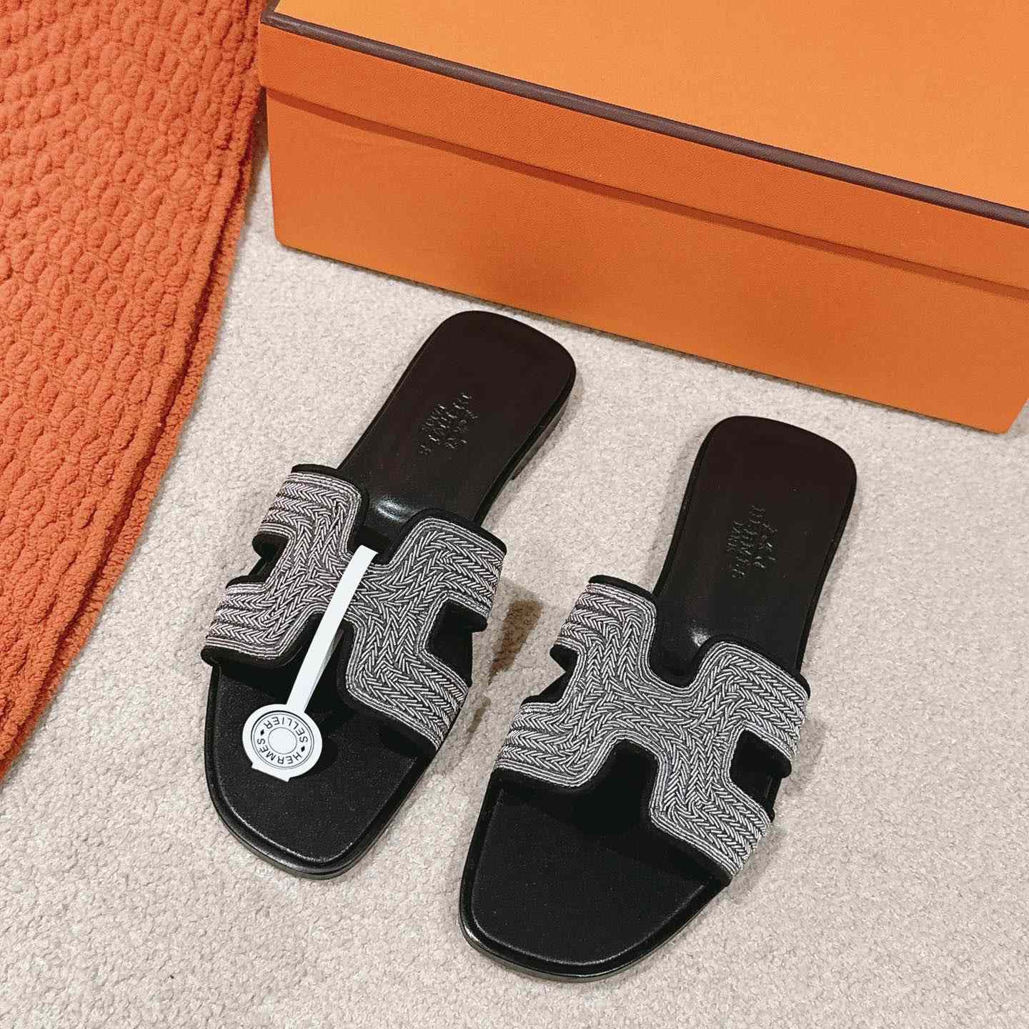 Hermes Oran Sandal - EUR FASHION