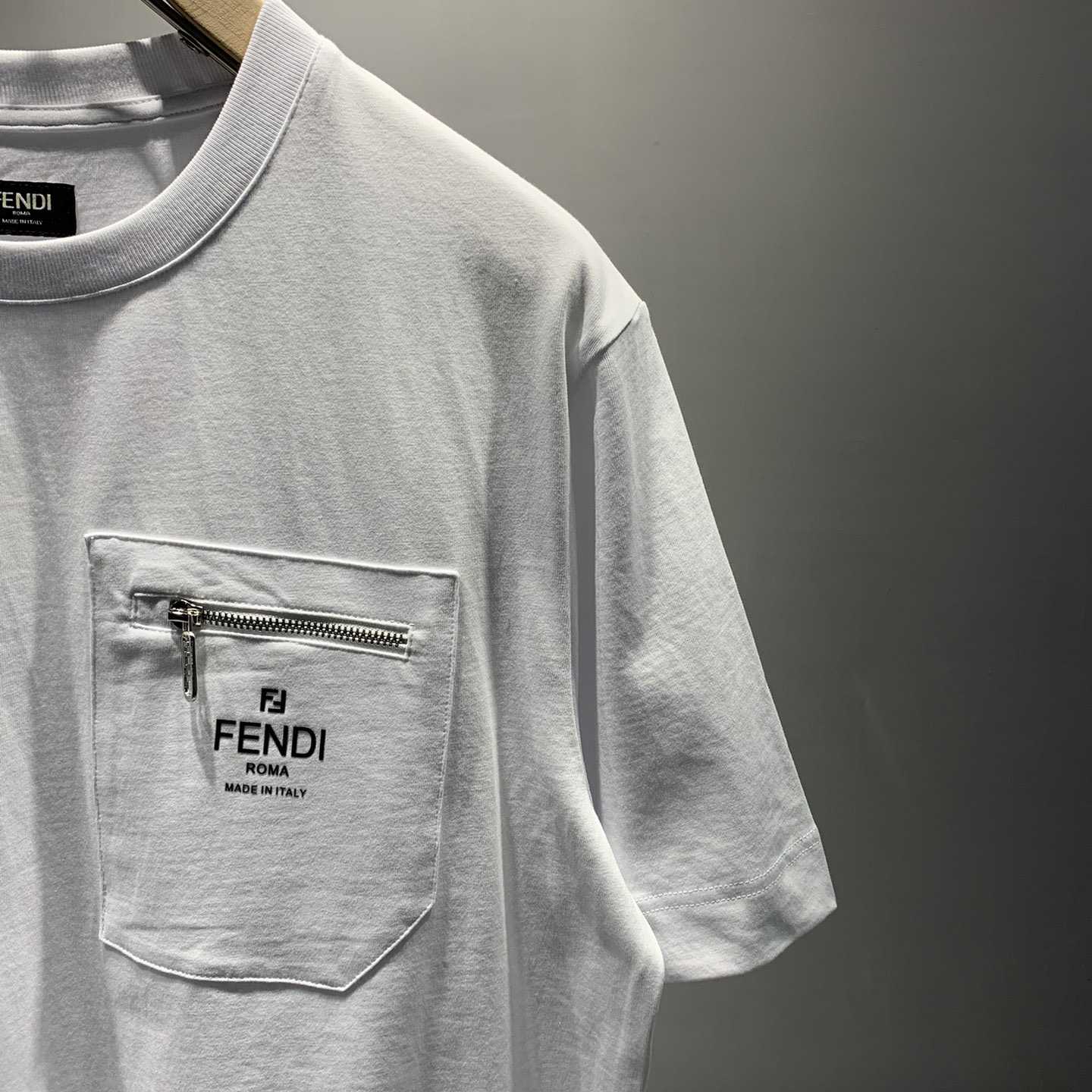 Fendi White Cotton T-shirt - EUR FASHION