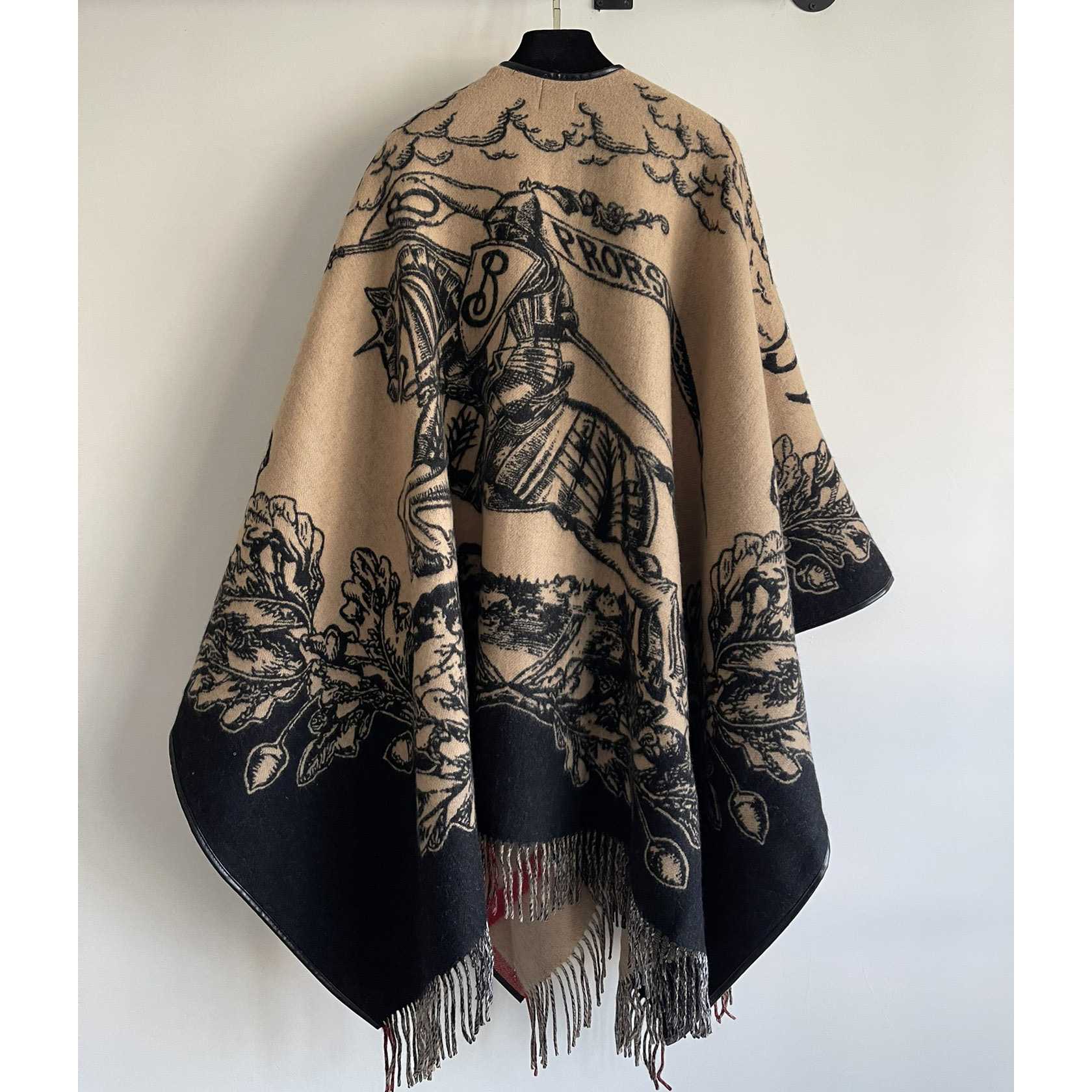 Burberry Poncho - EUR FASHION