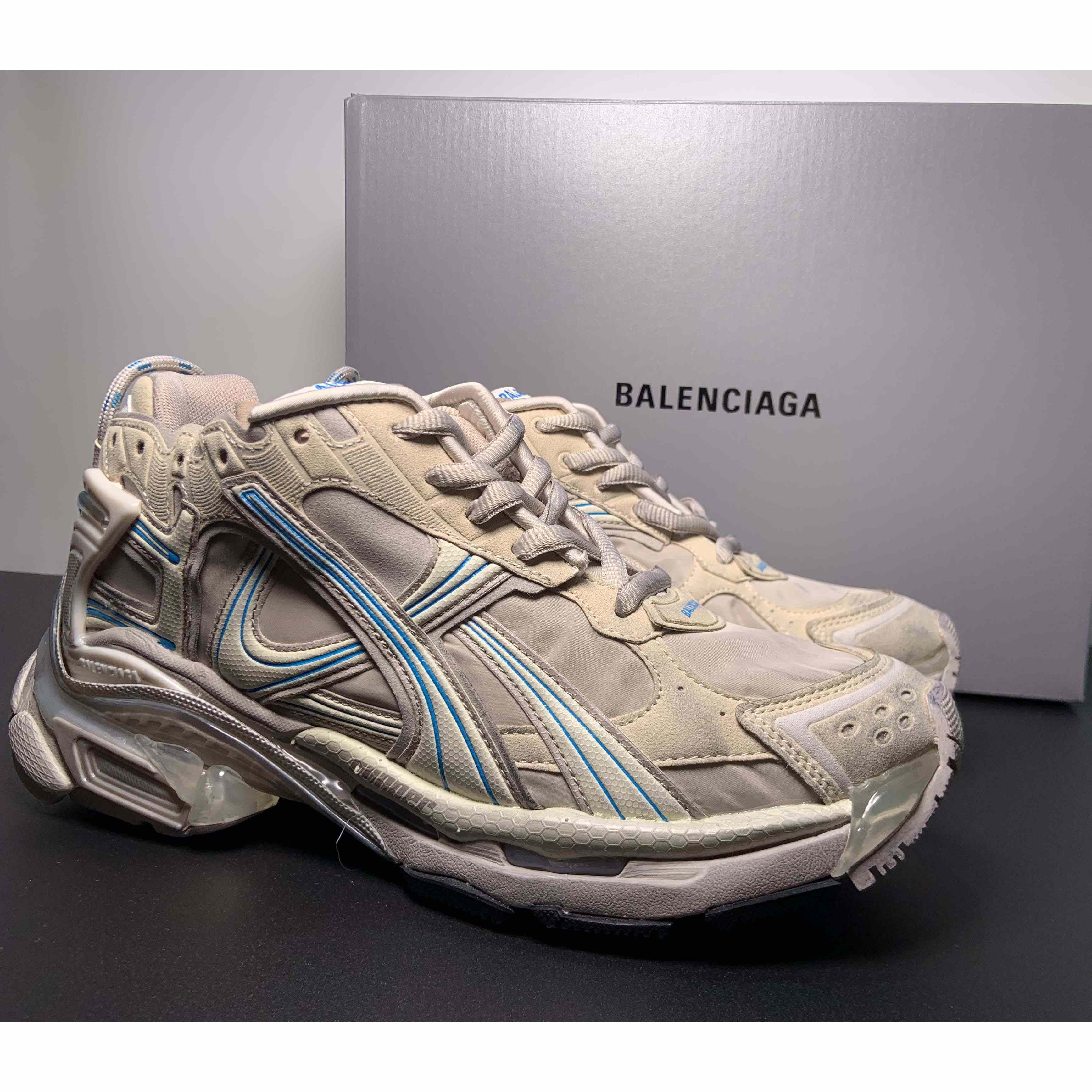 Balenciaga Runner Sneaker - EUR FASHION