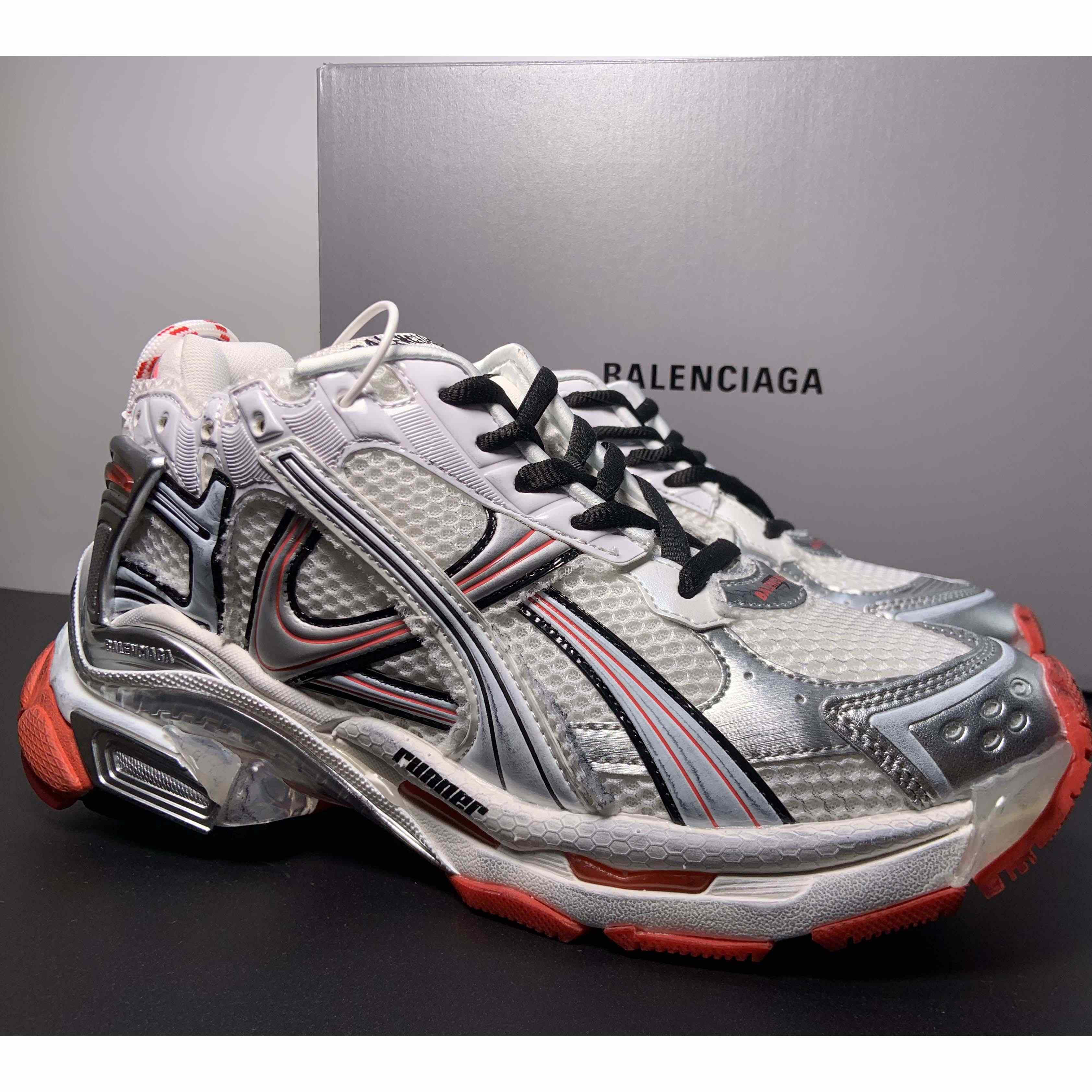 Balenciaga Runner Sneaker  - EUR FASHION