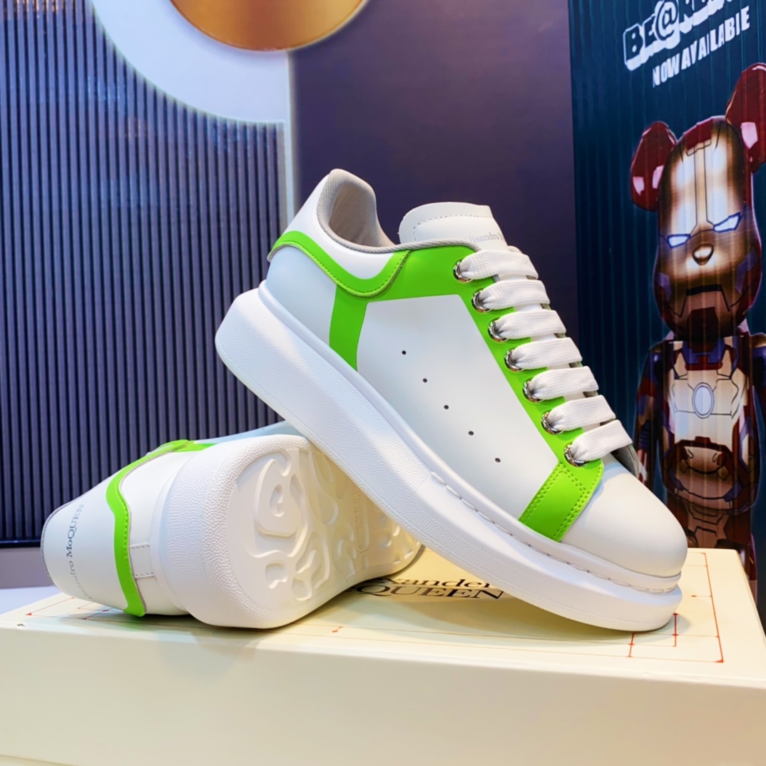 Alexander Mcqueen Oversized Sneaker 'White Green Ombre' - EUR FASHION