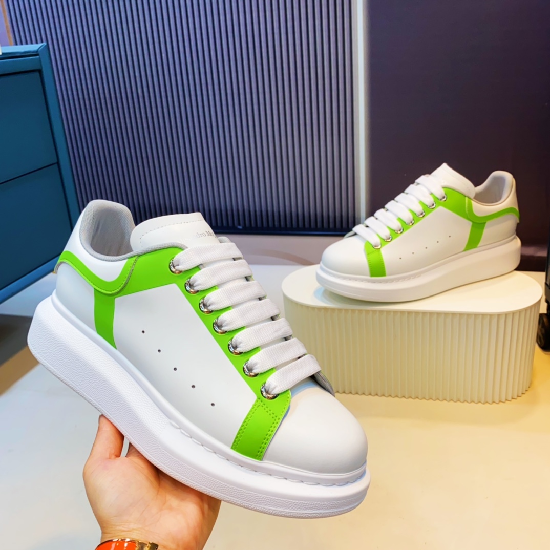 Alexander Mcqueen Oversized Sneaker 'White Green Ombre' - EUR FASHION