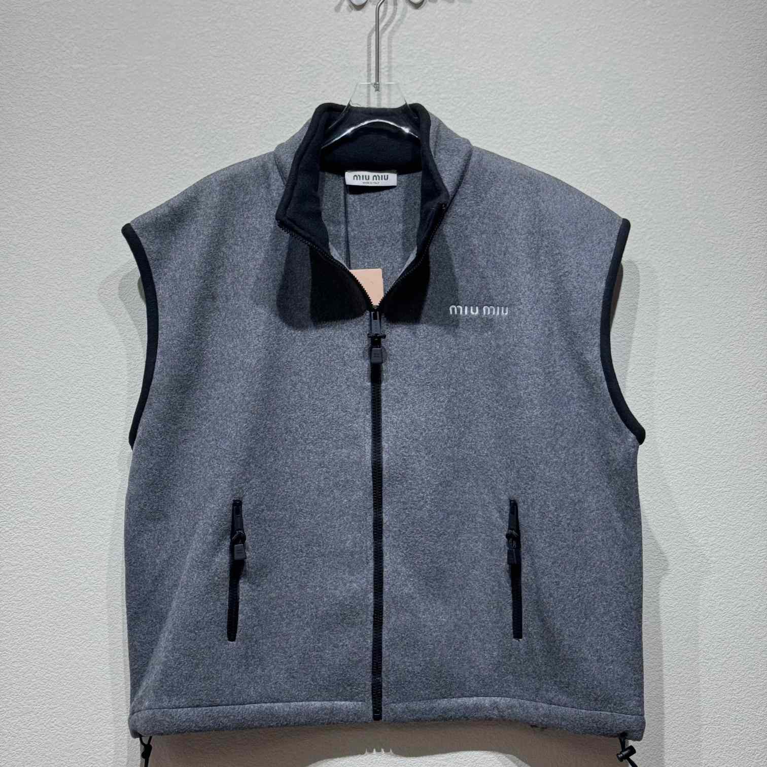 Miu Miu Zip Up Vest - EUR FASHION